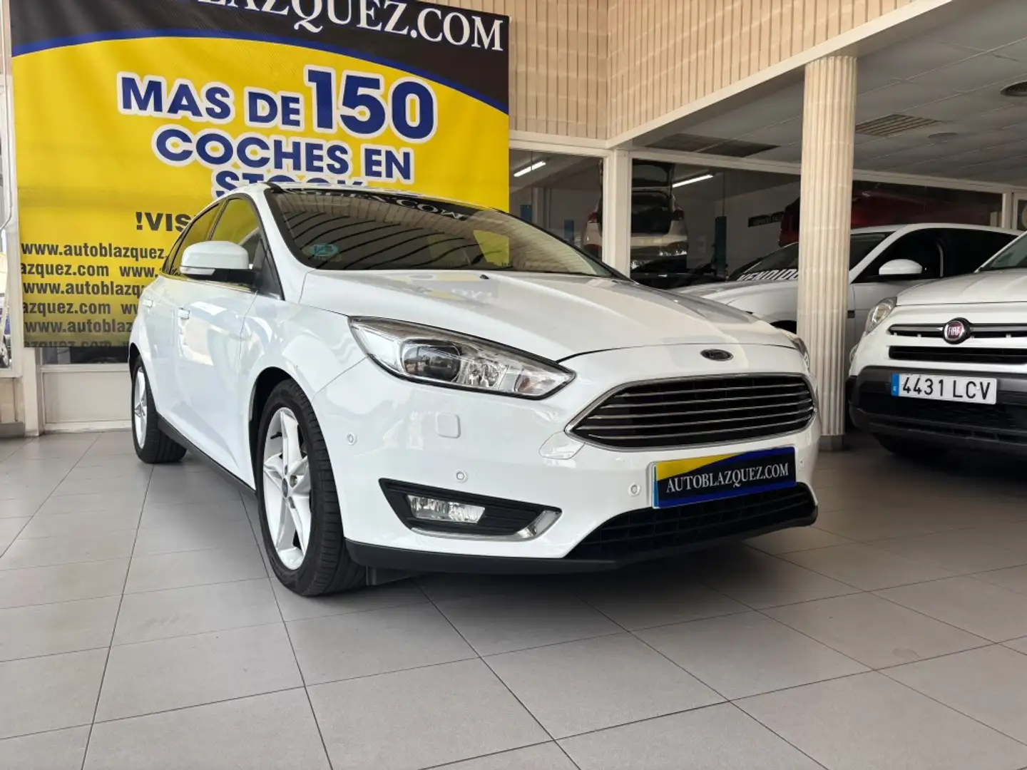 Ford Focus 1.0 EcoB. ST-Line Black&Red Ed. 125 Blanco - 1