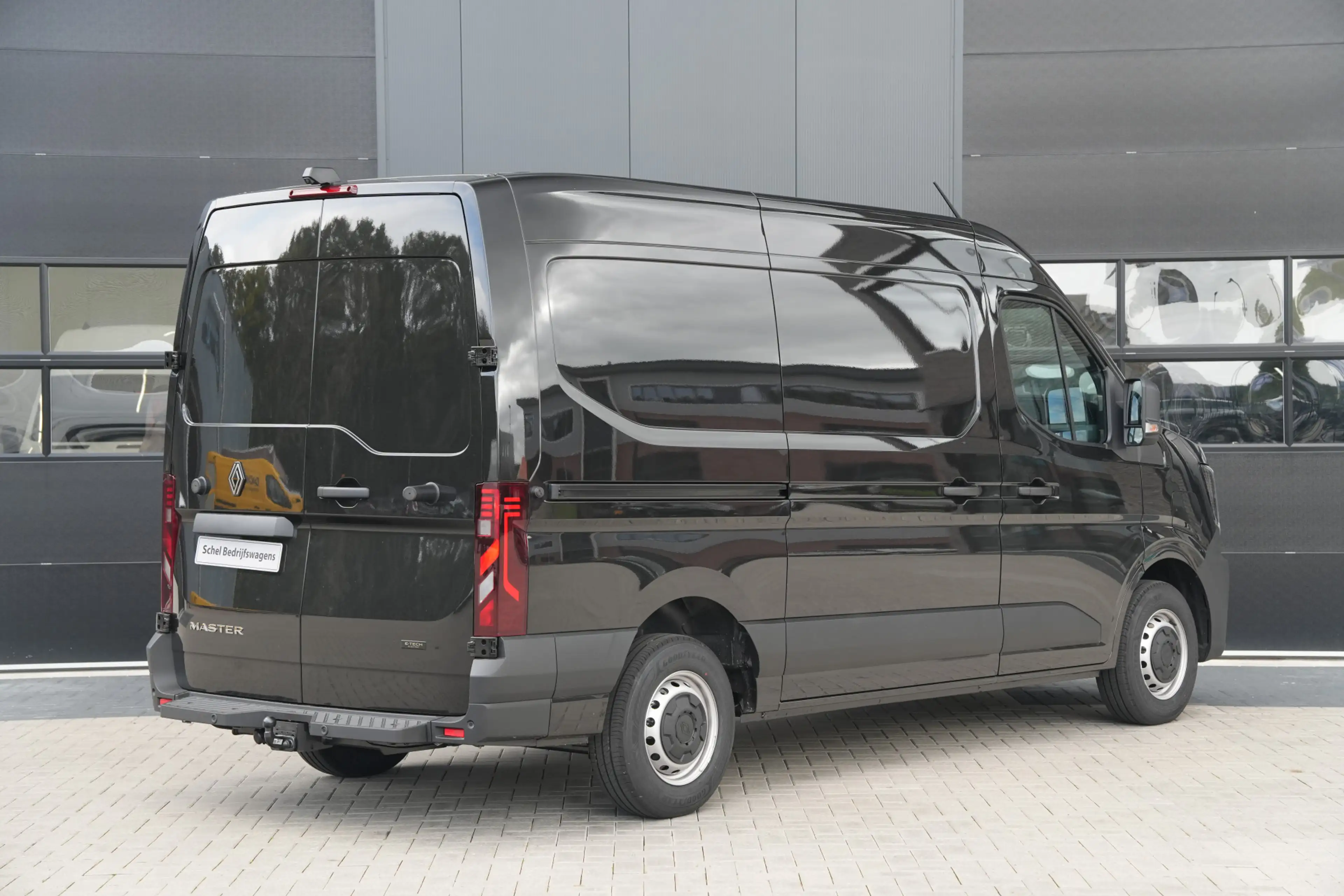Renault Master E-Tech T35 L2H2 Advance Long Range 87 kWh 143pk - — photo 6