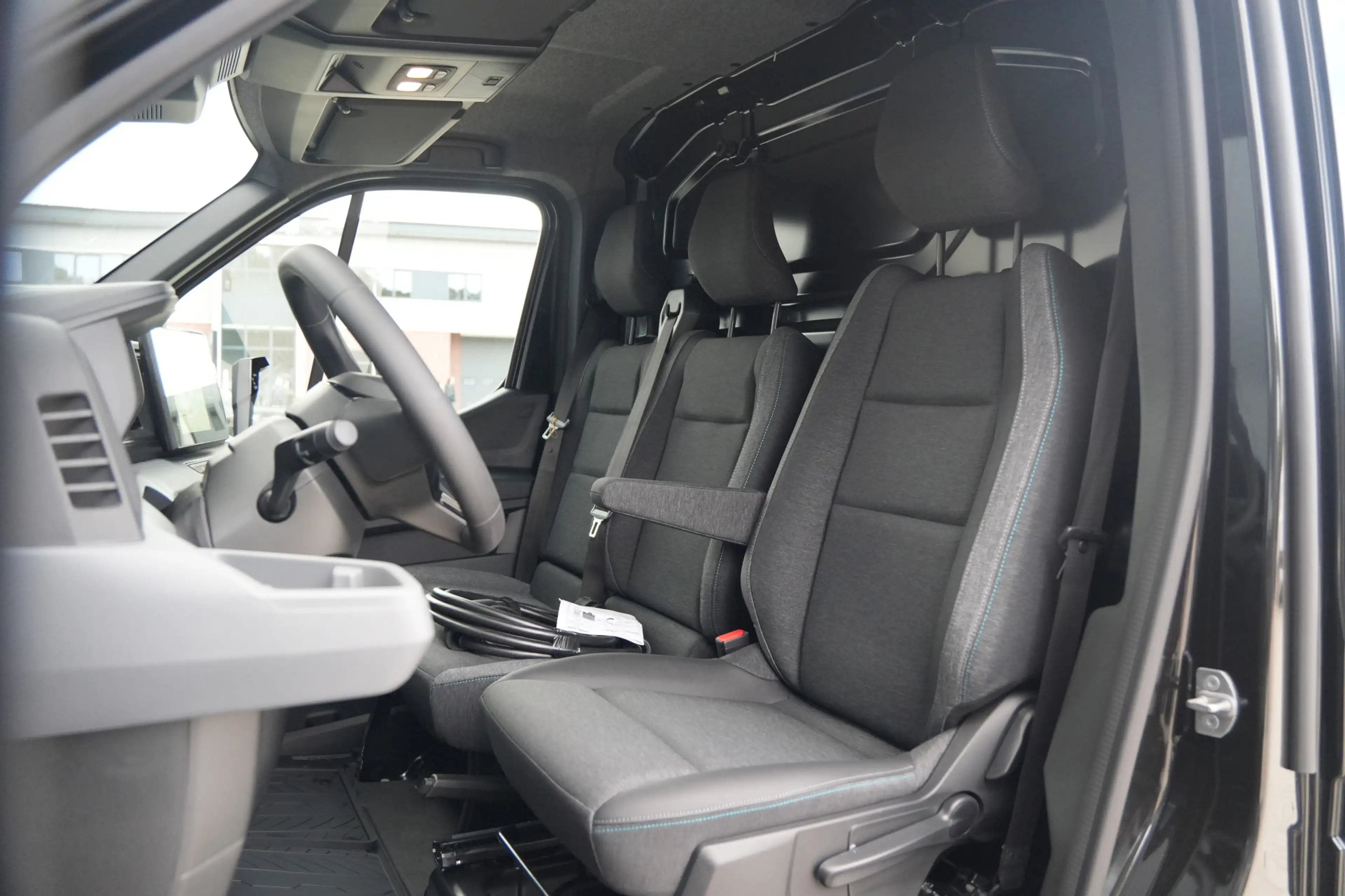 Renault Master E-Tech T35 L2H2 Advance Long Range 87 kWh 143pk - — photo 15