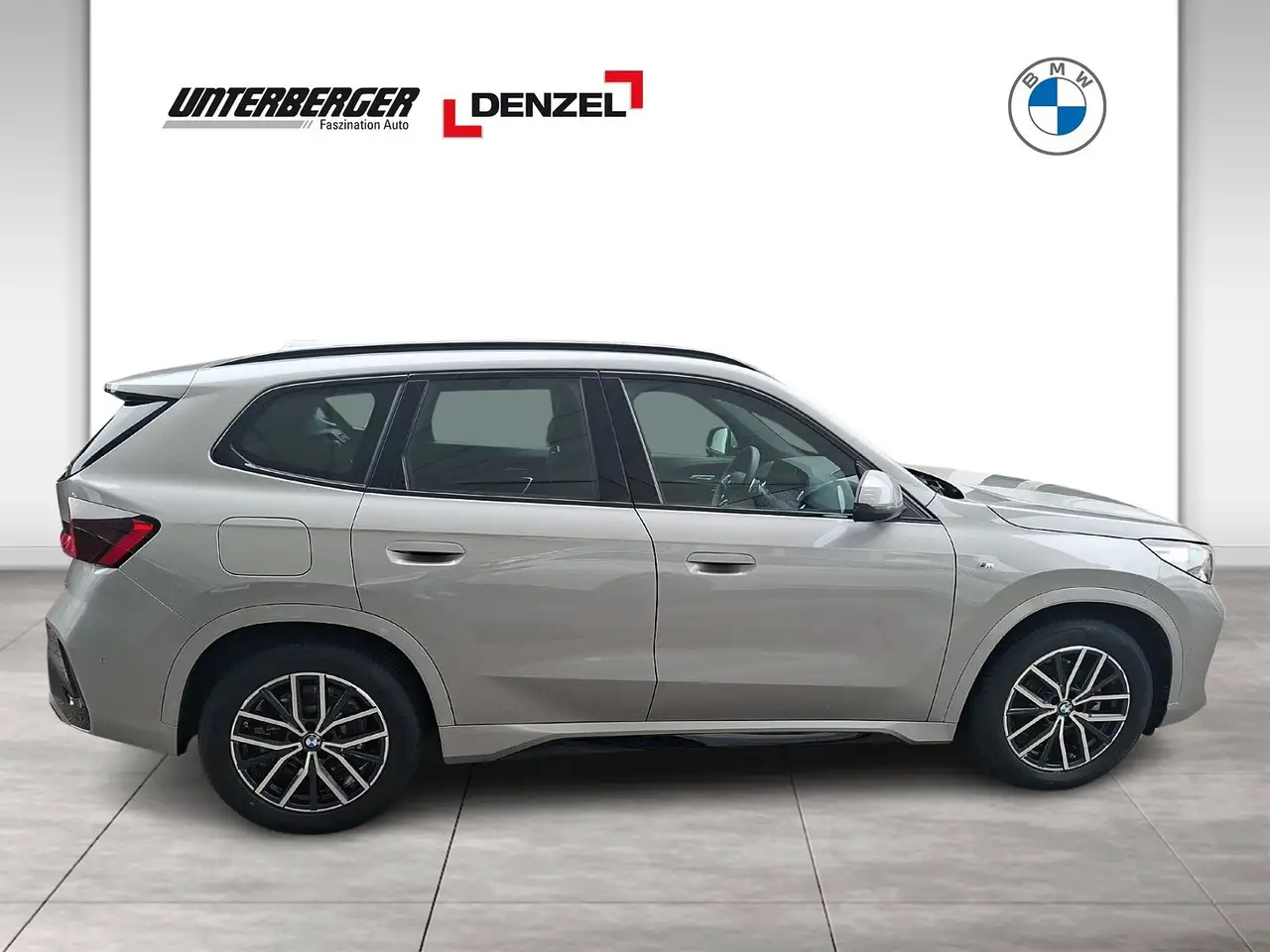 BMW X1 sDrive18i (U11) M Sportpaket DAB LED Shz 2