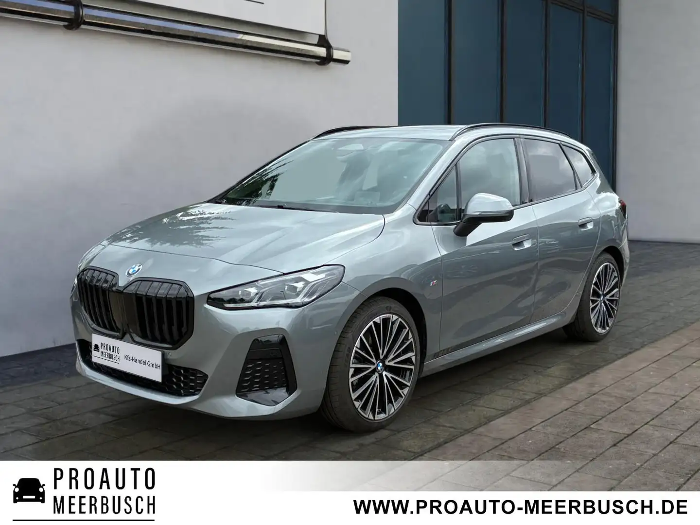 BMW 223 i xDrive Active Tourer M SPORT AHK/PANO/HUD/19 Grau - 1