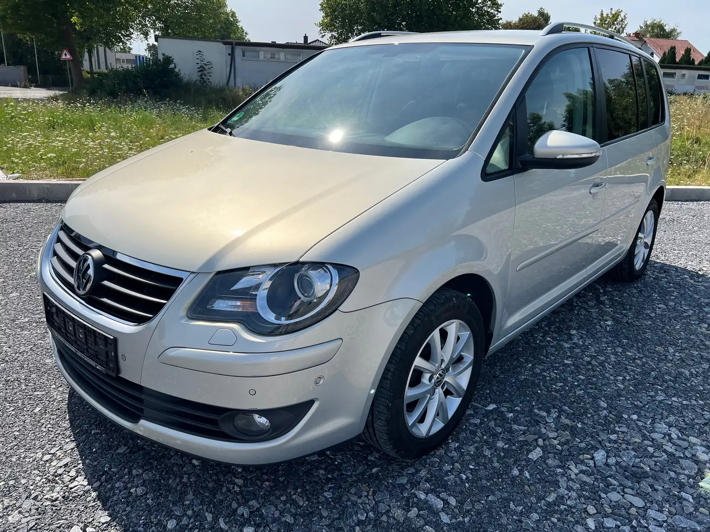 Volkswagen Touran 1.4 TSI DSG Freestyle *Motor generalüberholt Grigio - 2