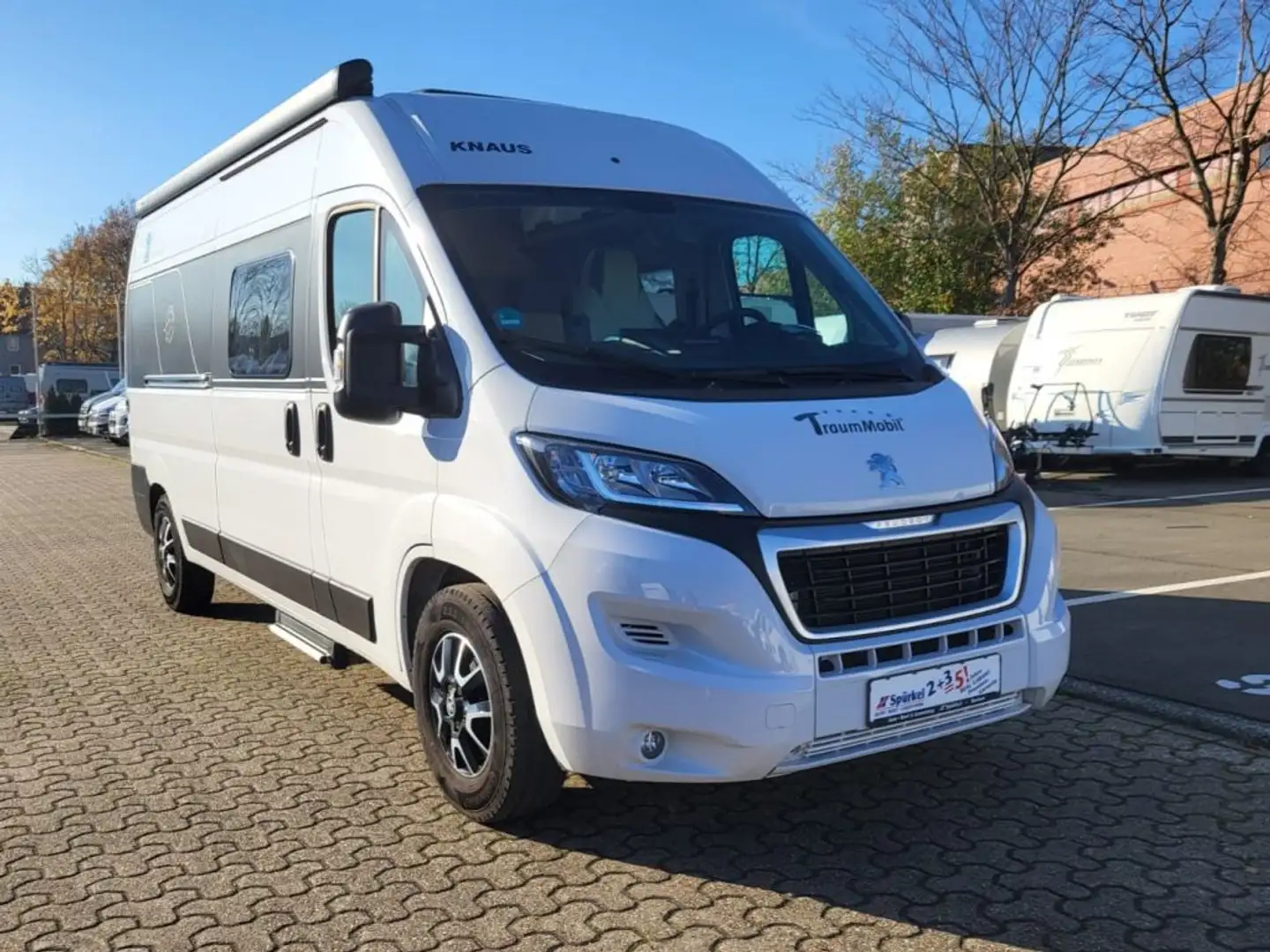 Knaus BoxStar 600 Street 60 Years Bianco - 2
