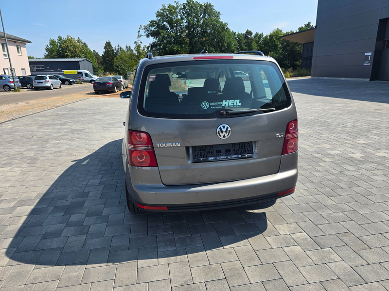 Volkswagen Touran Trendline — photo 9