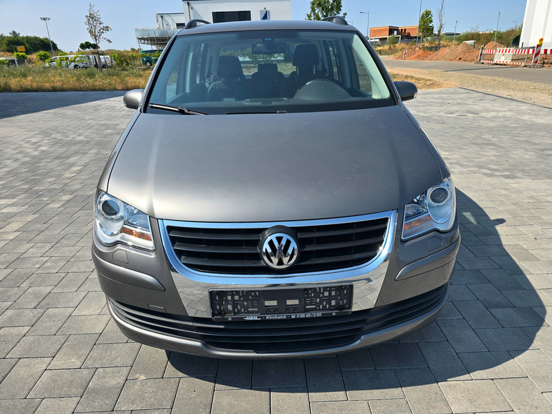 Volkswagen Touran Trendline — photo 2