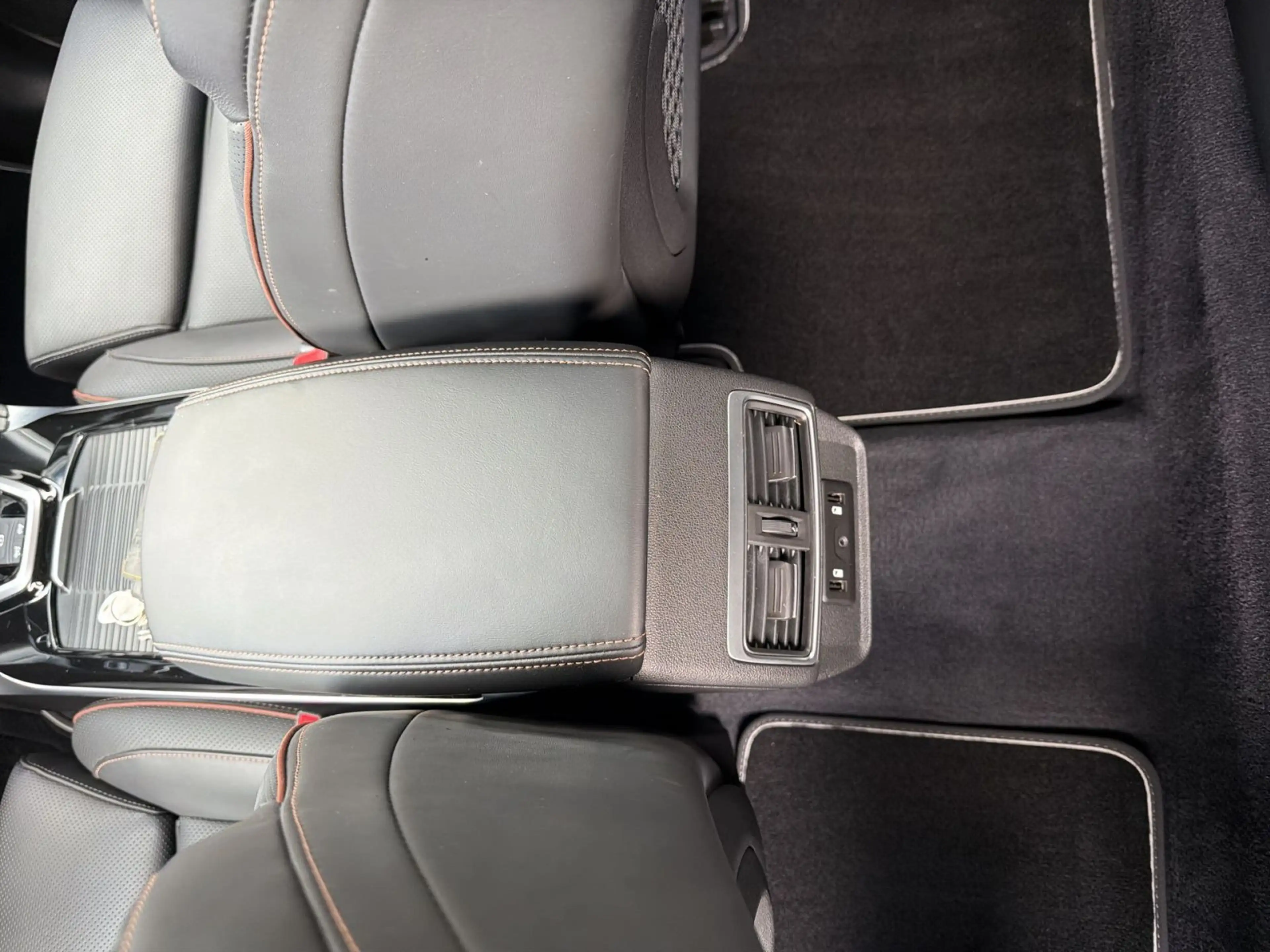 Renault Koleos II 2.0BLUEdCi185 Initiale Paris 4WD PDC — photo 15