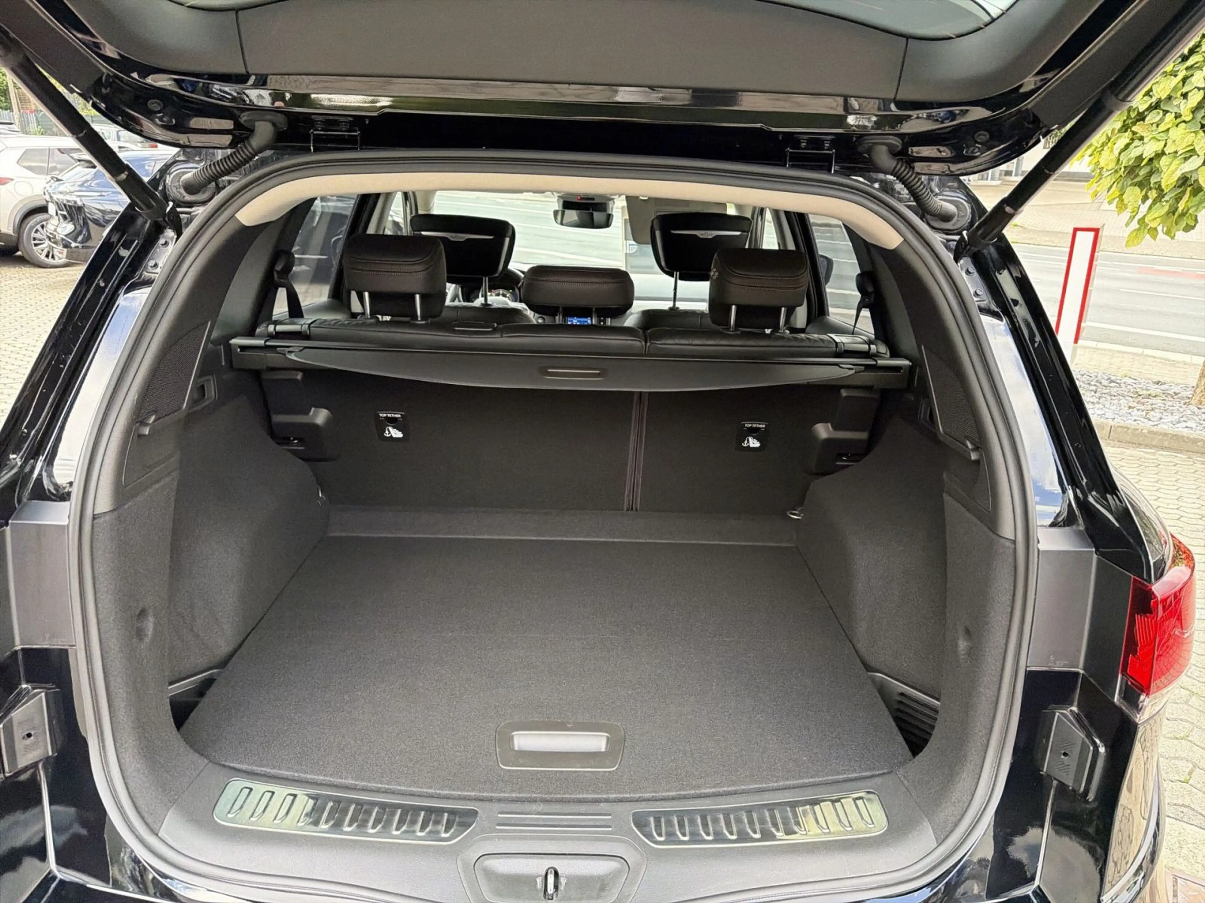 Renault Koleos II 2.0BLUEdCi185 Initiale Paris 4WD PDC — photo 10