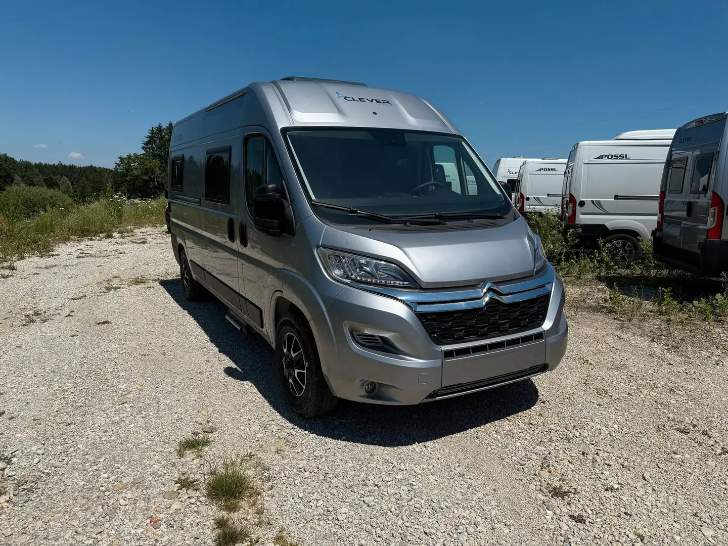 Clever Van Celebration Grau - 1