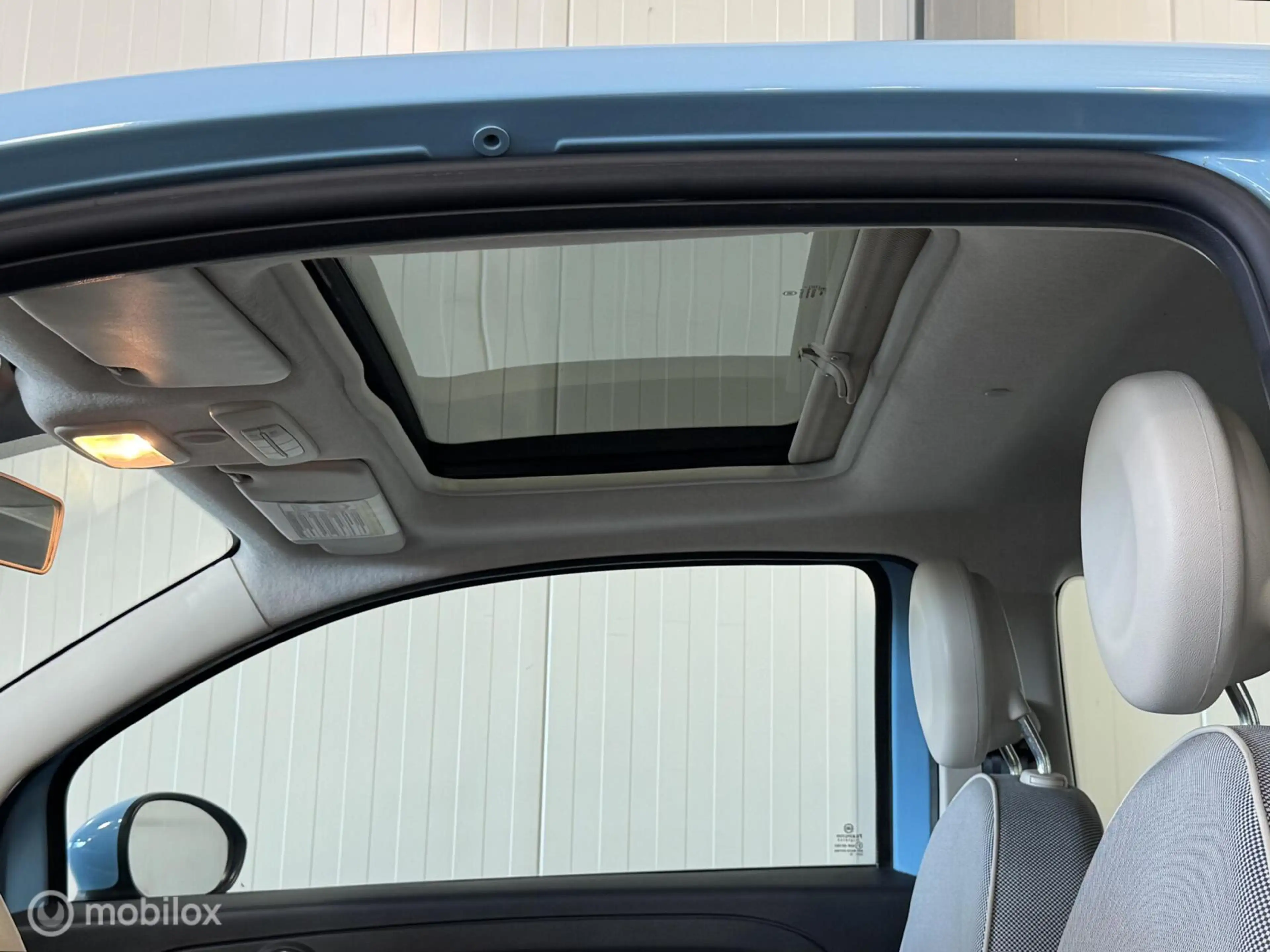 Fiat 500 0.9 TwinAir Lounge [ NAP 1e eig. panorama airco ] — photo 9