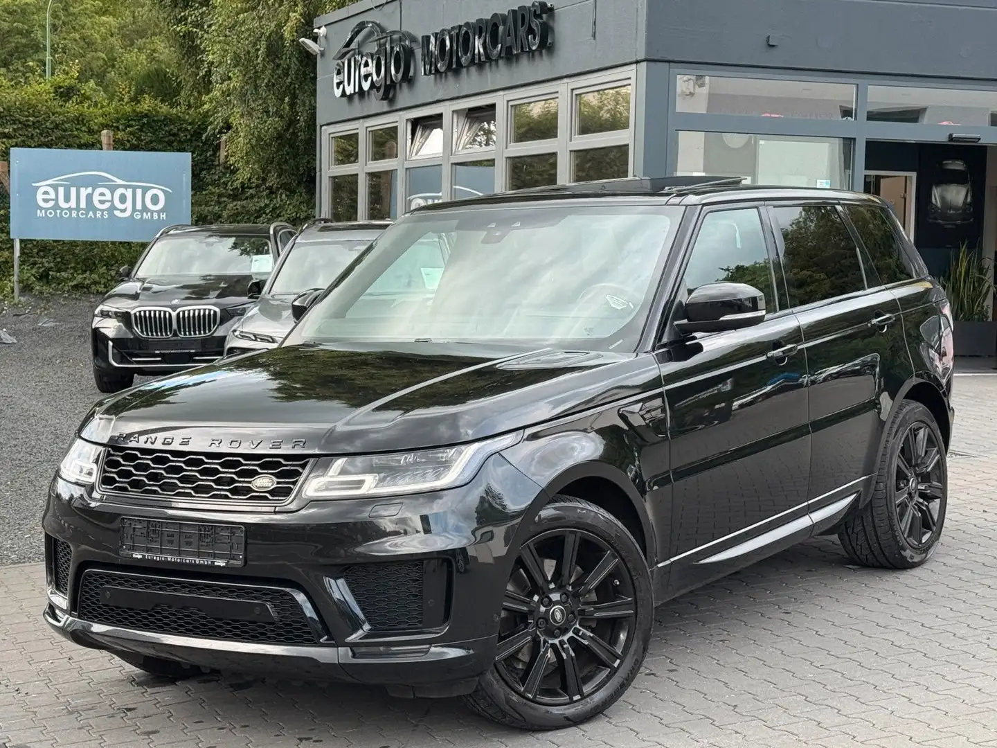 Land Rover Range Rover Sport HSE Dynamic Aut. 1 Hand - /// Schwarz - 2