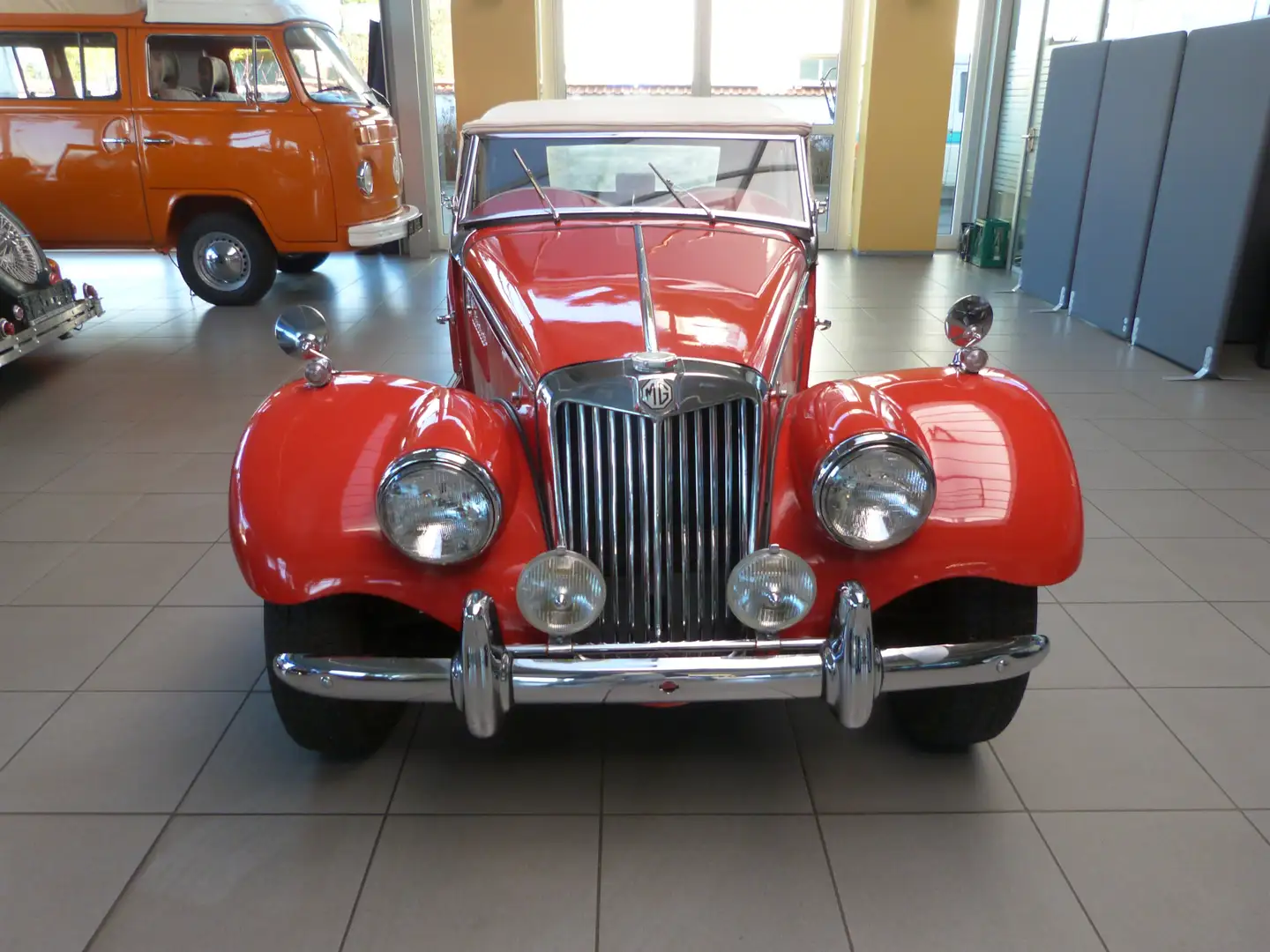 MG TF 1500 Roşu - 1