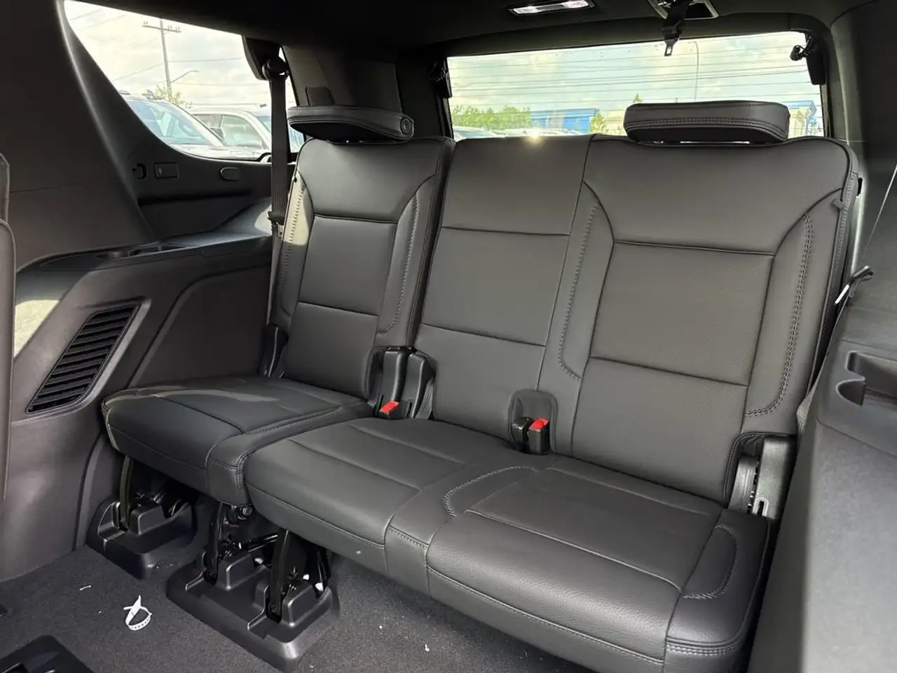 GMC Yukon снимка GMC Yukon