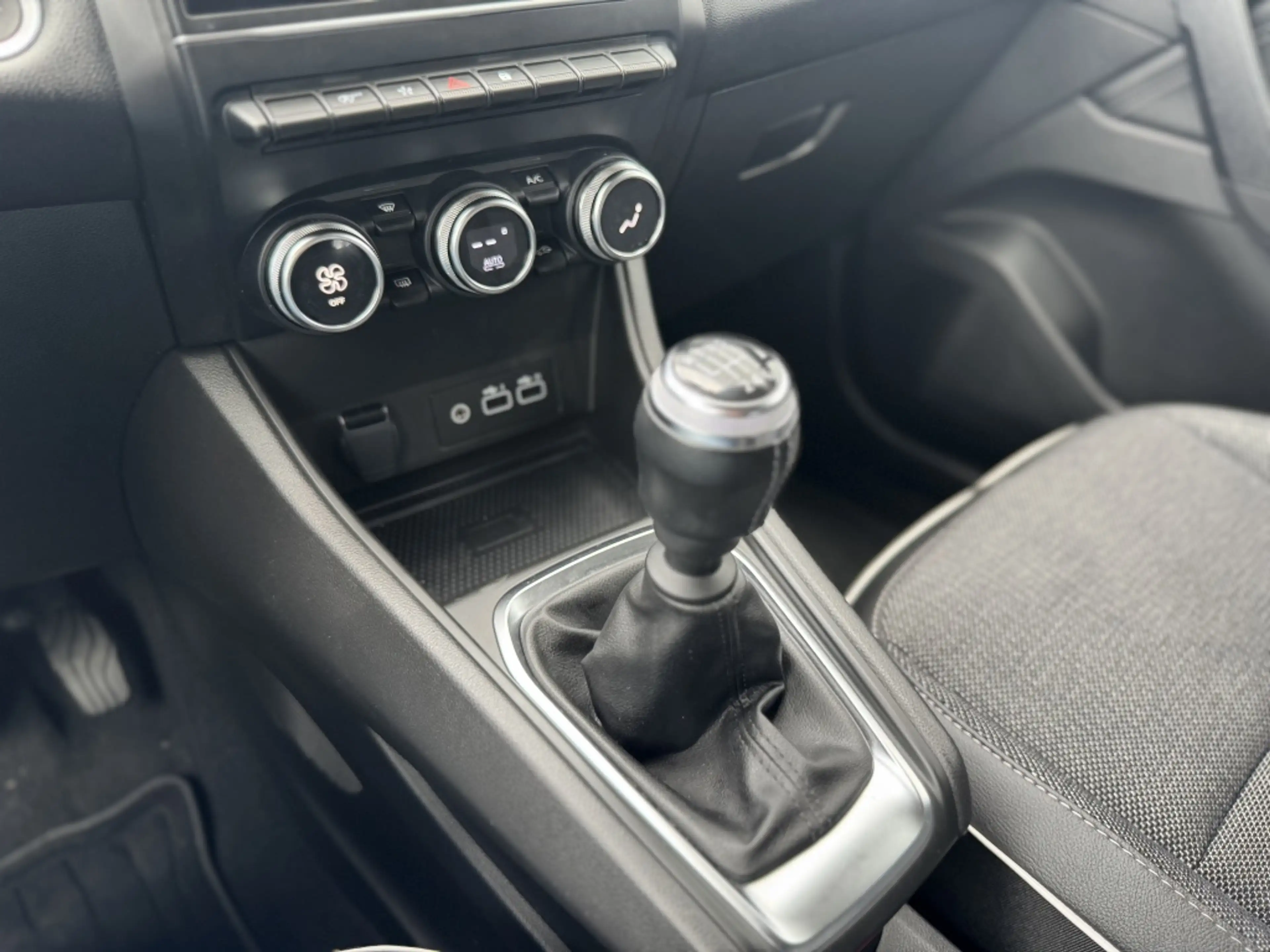 Mitsubishi ASX | Apple Carplay | Cruise Contro 1.3 DI-T Intense+ — photo 17