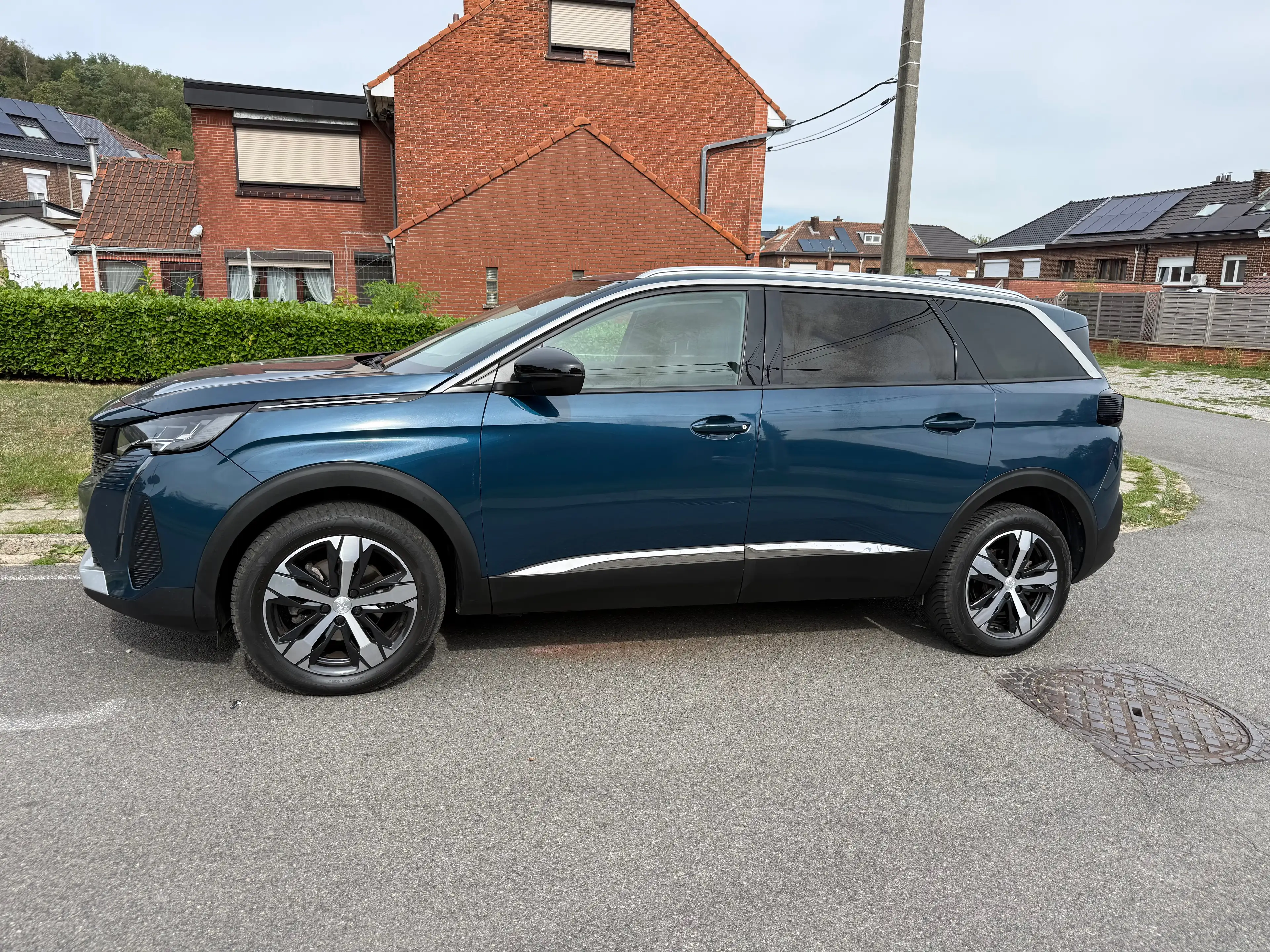 Peugeot 5008 5008 1.2 PureTech Active Pack (EU6.4) — photo 2