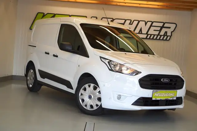 Ford Transit Connect view 3
