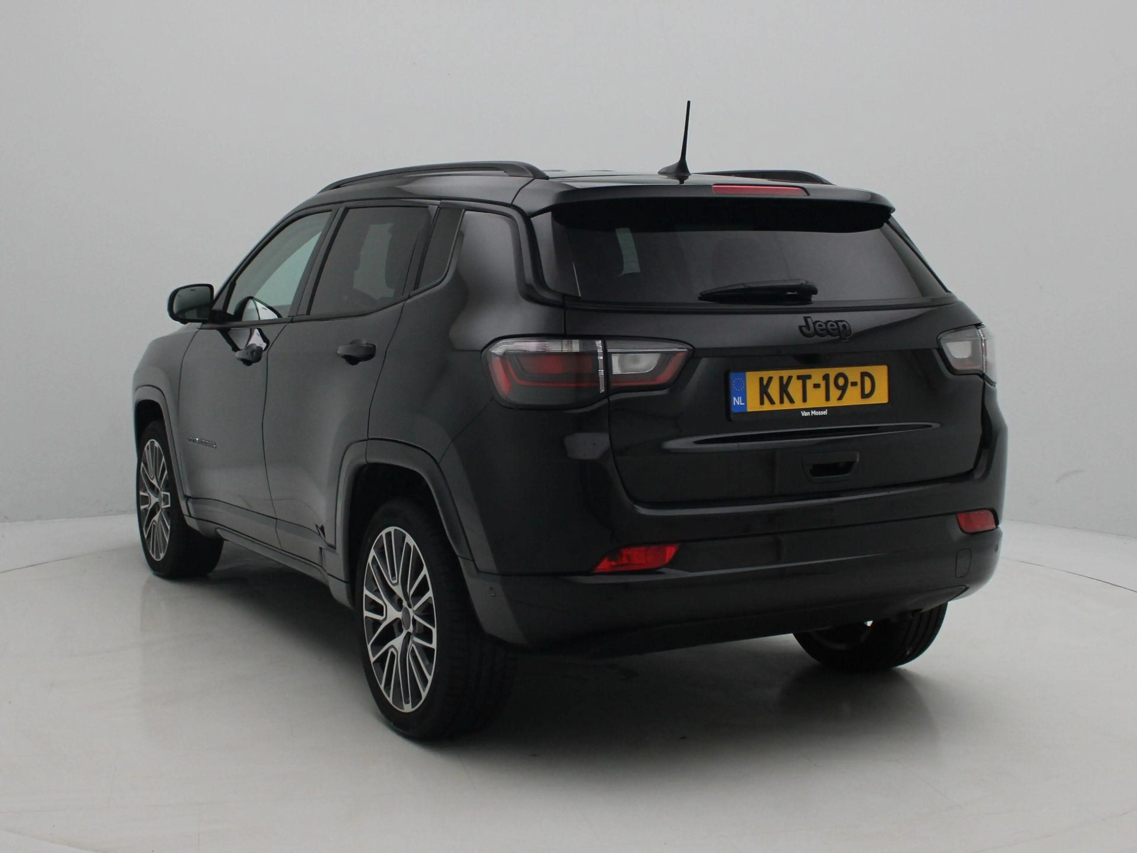 Jeep Compass 1.5T e-Hybrid S | Apple Carplay/Android Auto | Cru — photo 2