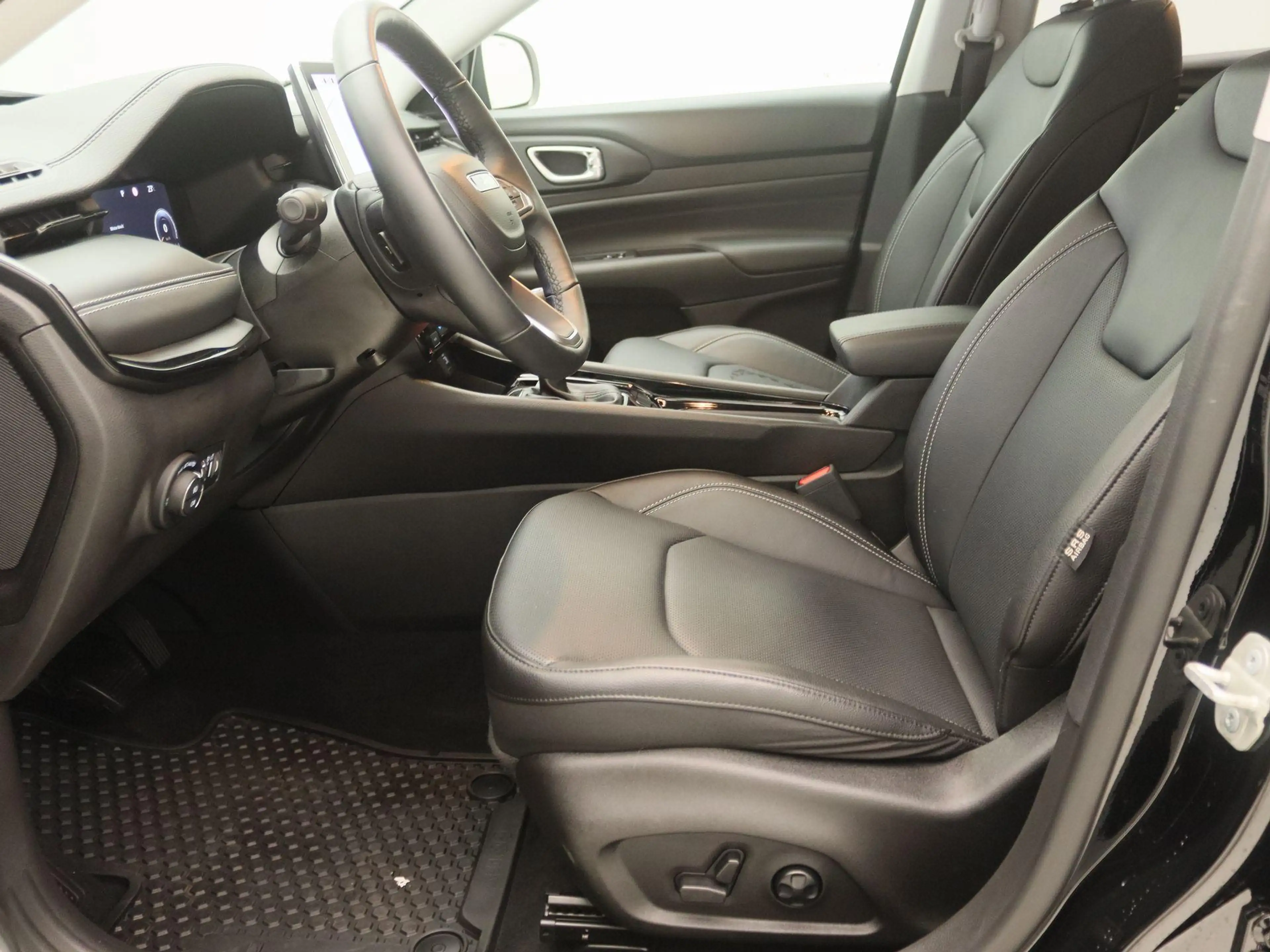 Jeep Compass 1.5T e-Hybrid S | Apple Carplay/Android Auto | Cru — photo 12