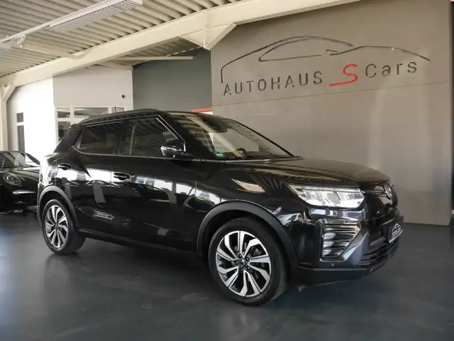 SsangYong Tivoli 1.6 e-XDi Sapphire 2WD*Navi*Leder*