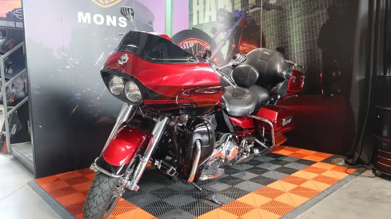 Harley-Davidson Tour Glide - foto 5