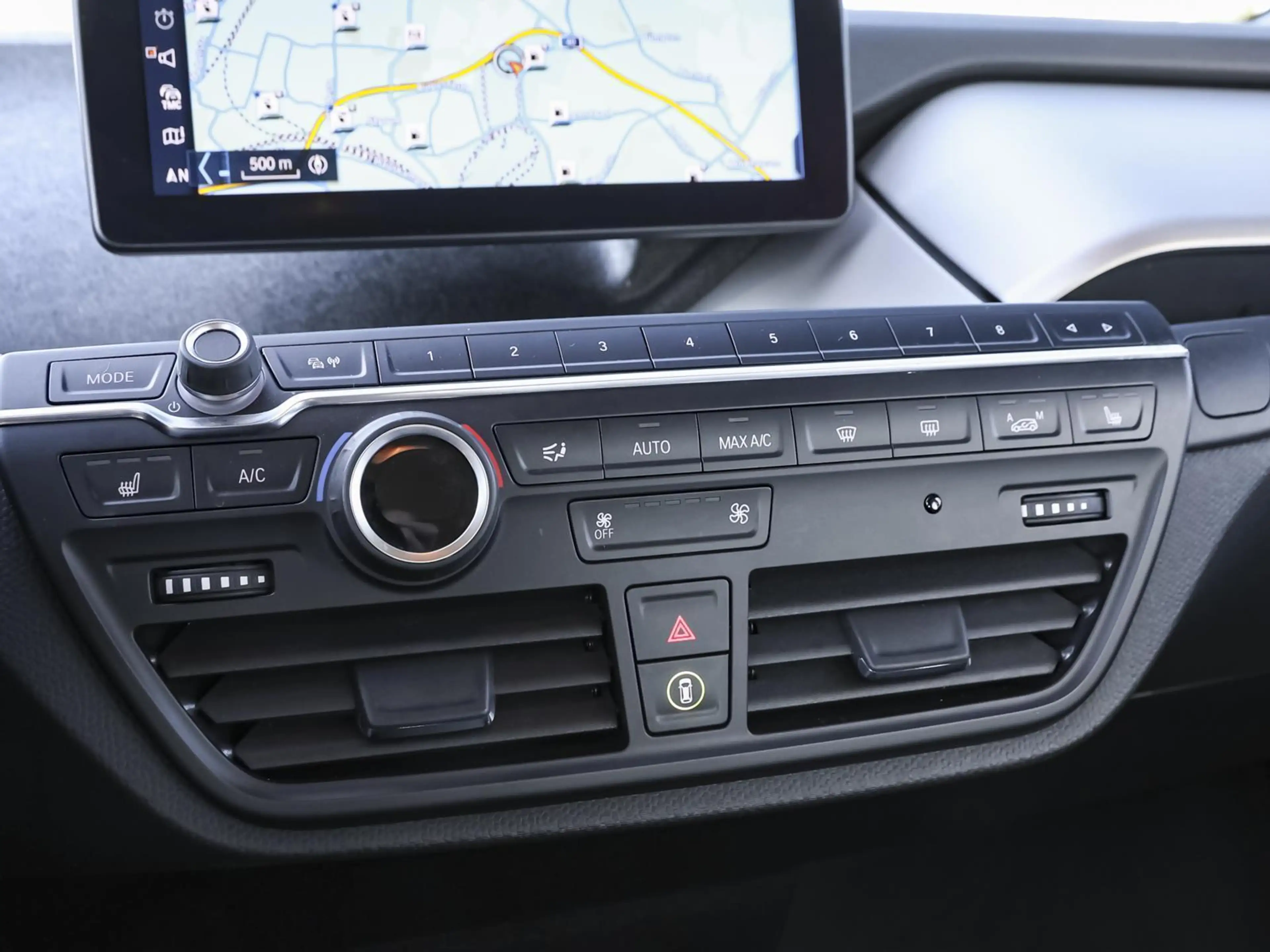 BMW i3 120Ah peak 125KW 42,2kWh NAVI SHZ PDC KLIMA — photo 11