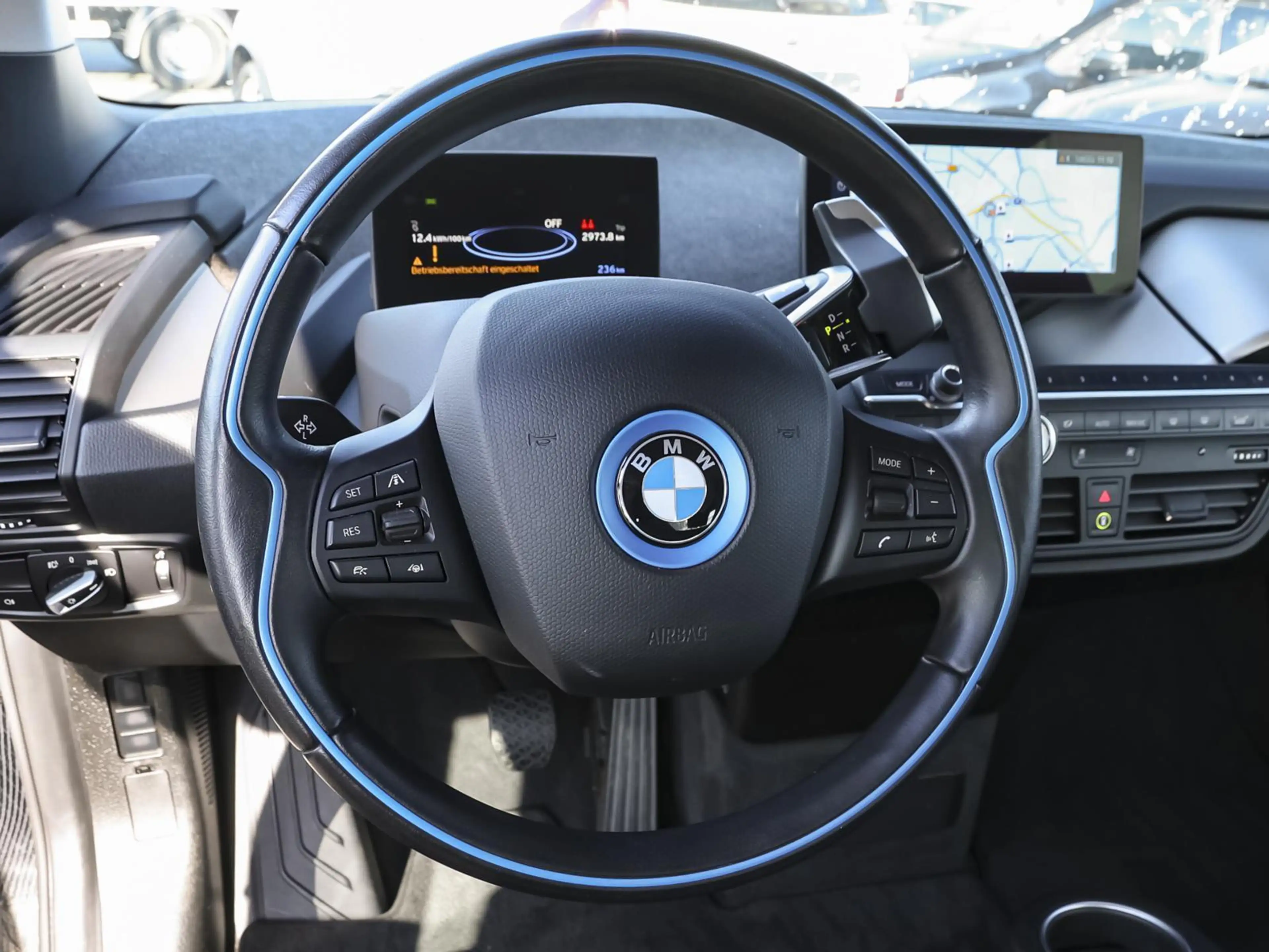 BMW i3 120Ah peak 125KW 42,2kWh NAVI SHZ PDC KLIMA — photo 10