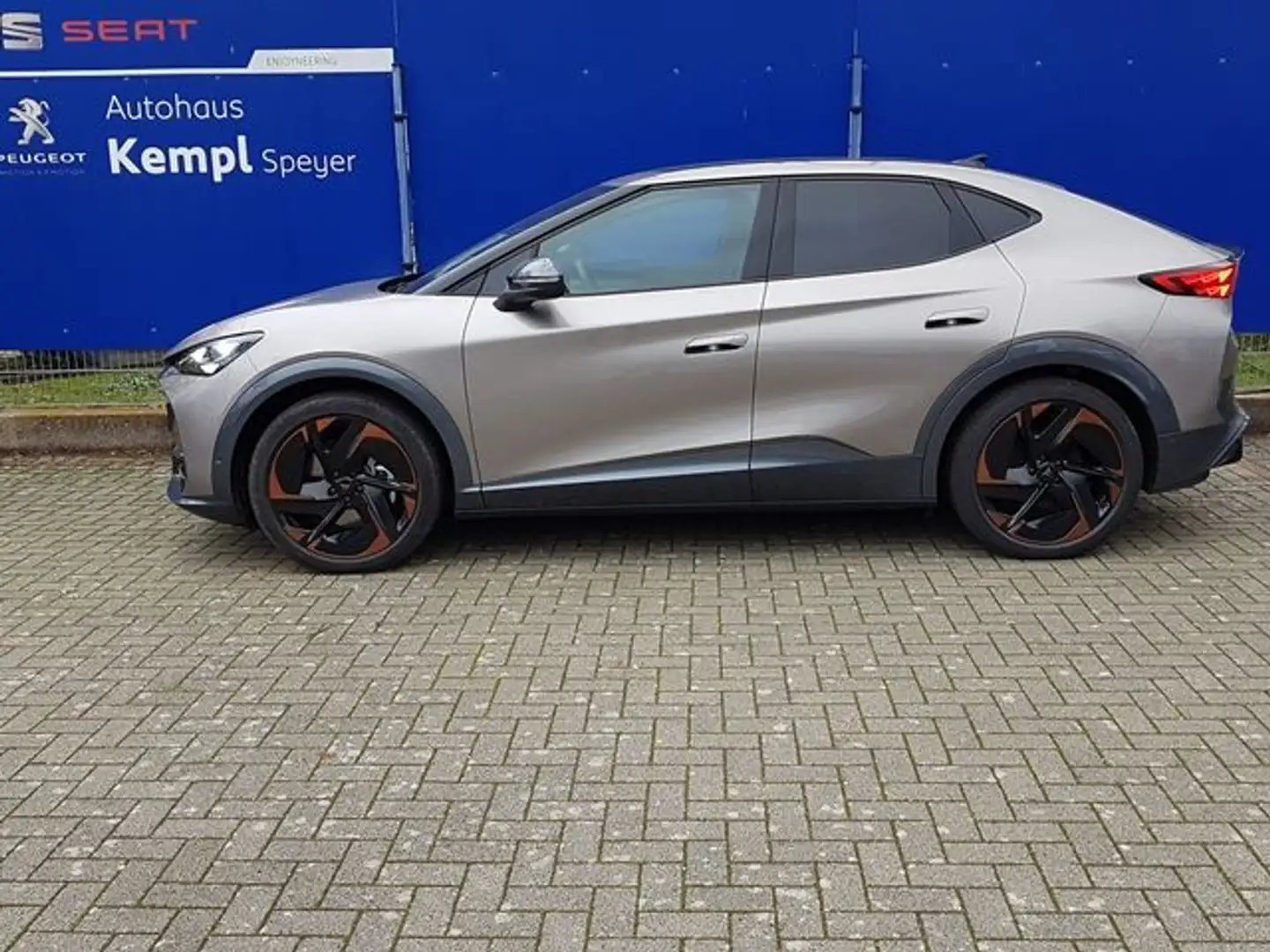 CUPRA Tavascan 250 kW/77kWh 4Drive VZ - 2