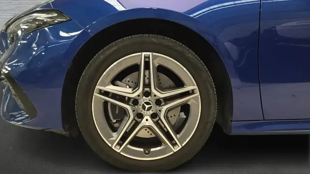 Mercedes-Benz A-Class view 5