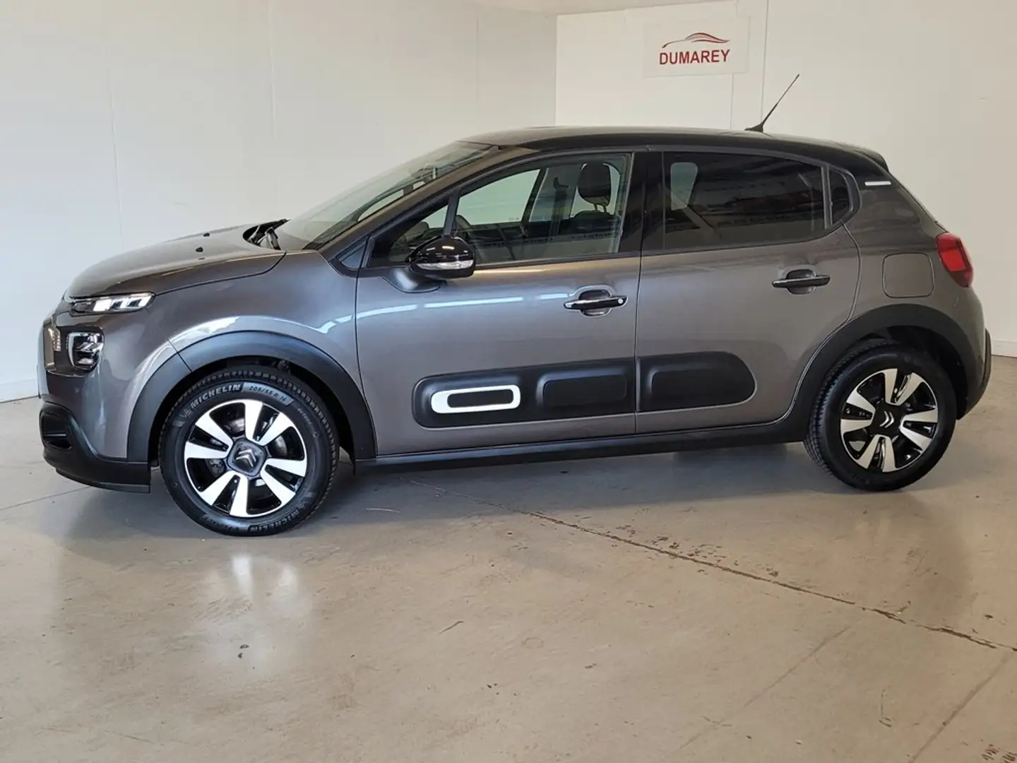 Citroen C3 12 Benzine 110 pk MAX GPS Gris - 2