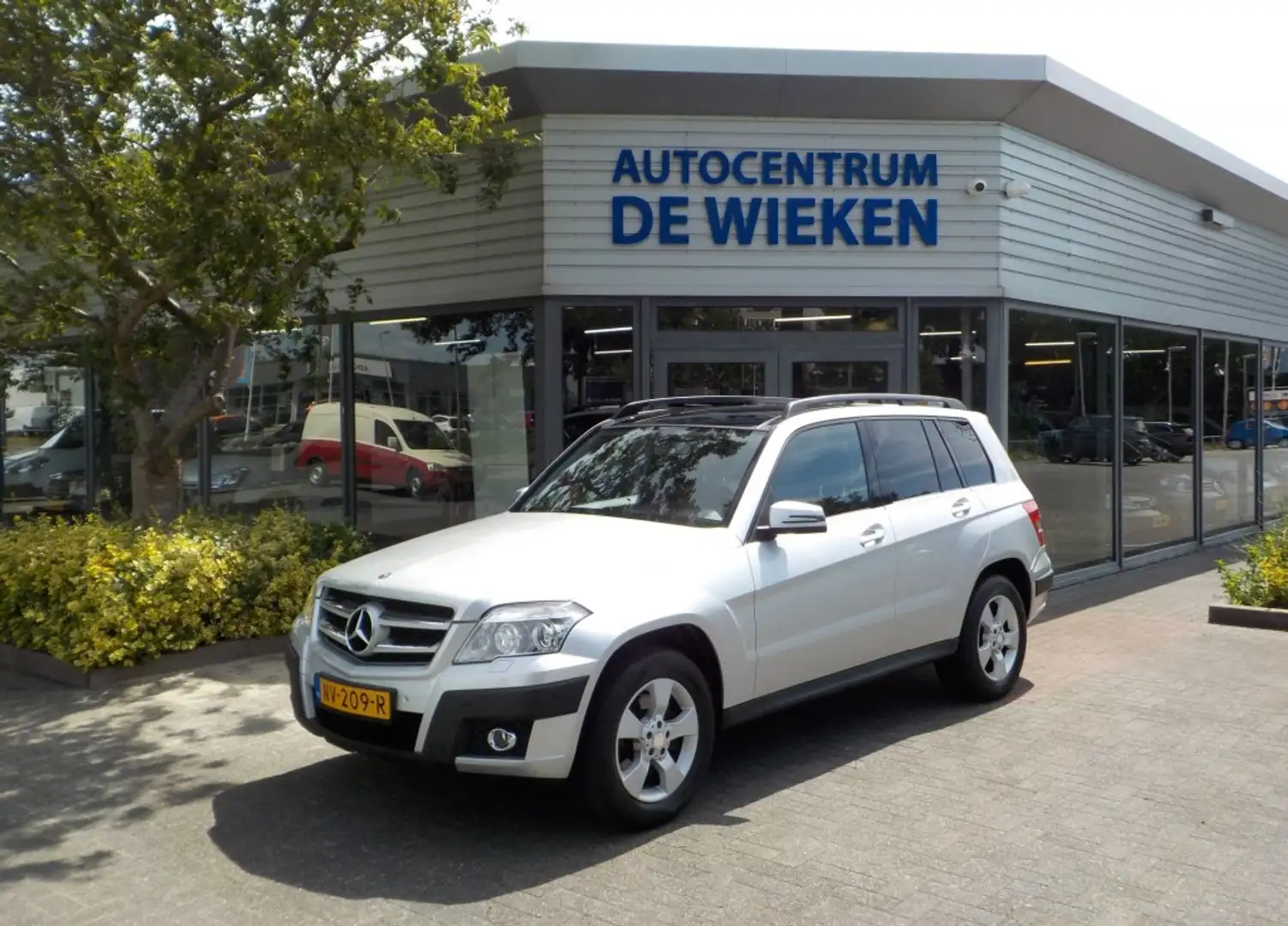 Mercedes-Benz GLK 350 350 4-MATIC FIRST EDITION LEDER PANO COMAND TREKHA Grijs - 1