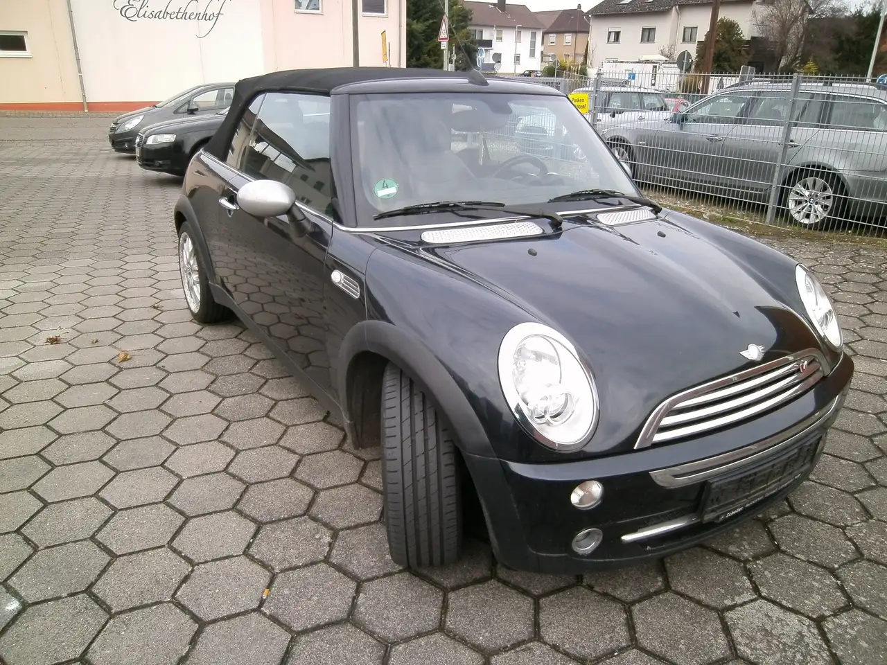 MINI Cooper Cabrio