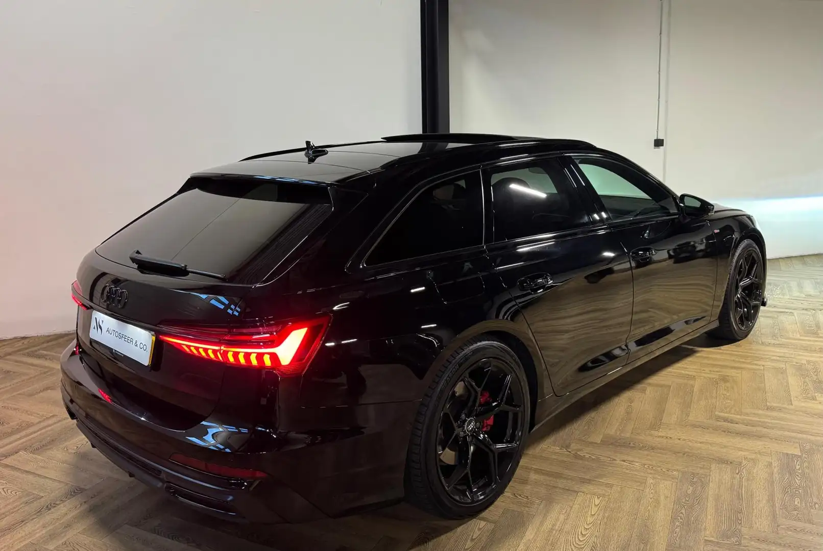 Audi A6 Avant 50 TFSI e quattro S edition PANO' Noir - 2