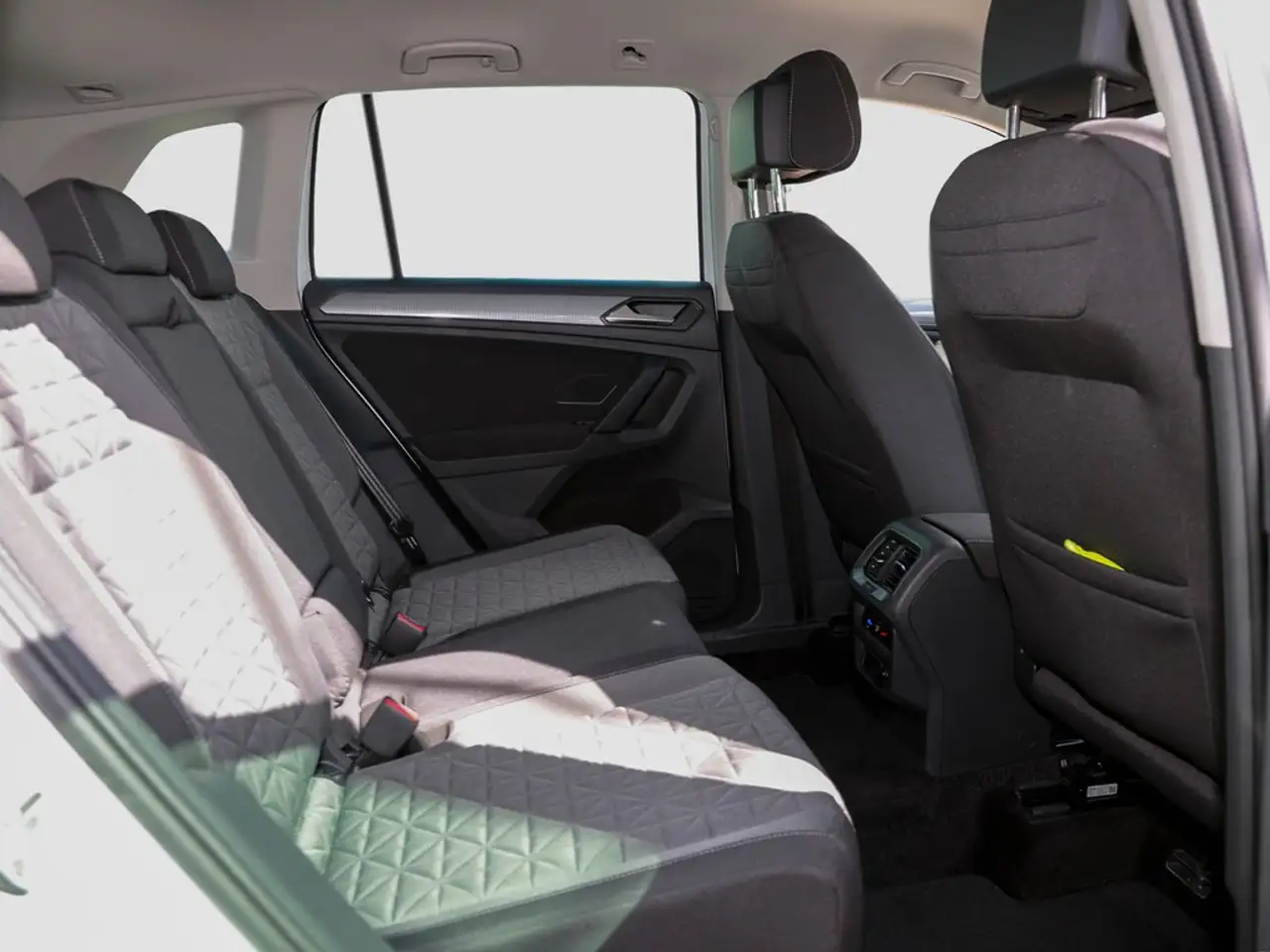 Volkswagen Tiguan 2.0 TDI Life AHK/Navi/LED, миниатюра 10