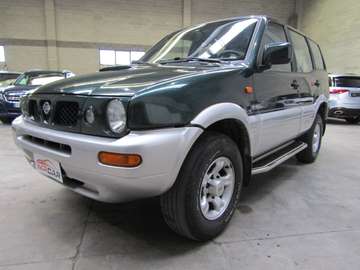 Terrano 6 POSTI II 2.7 TDi SE 5p MANUALE * 305.000 KM REALI *