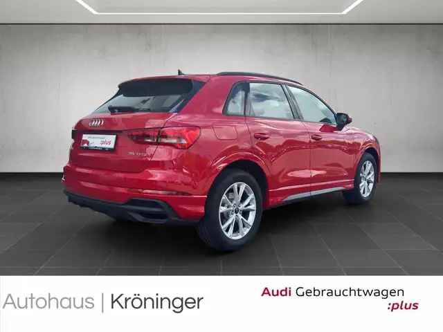 Audi Q3 view 2