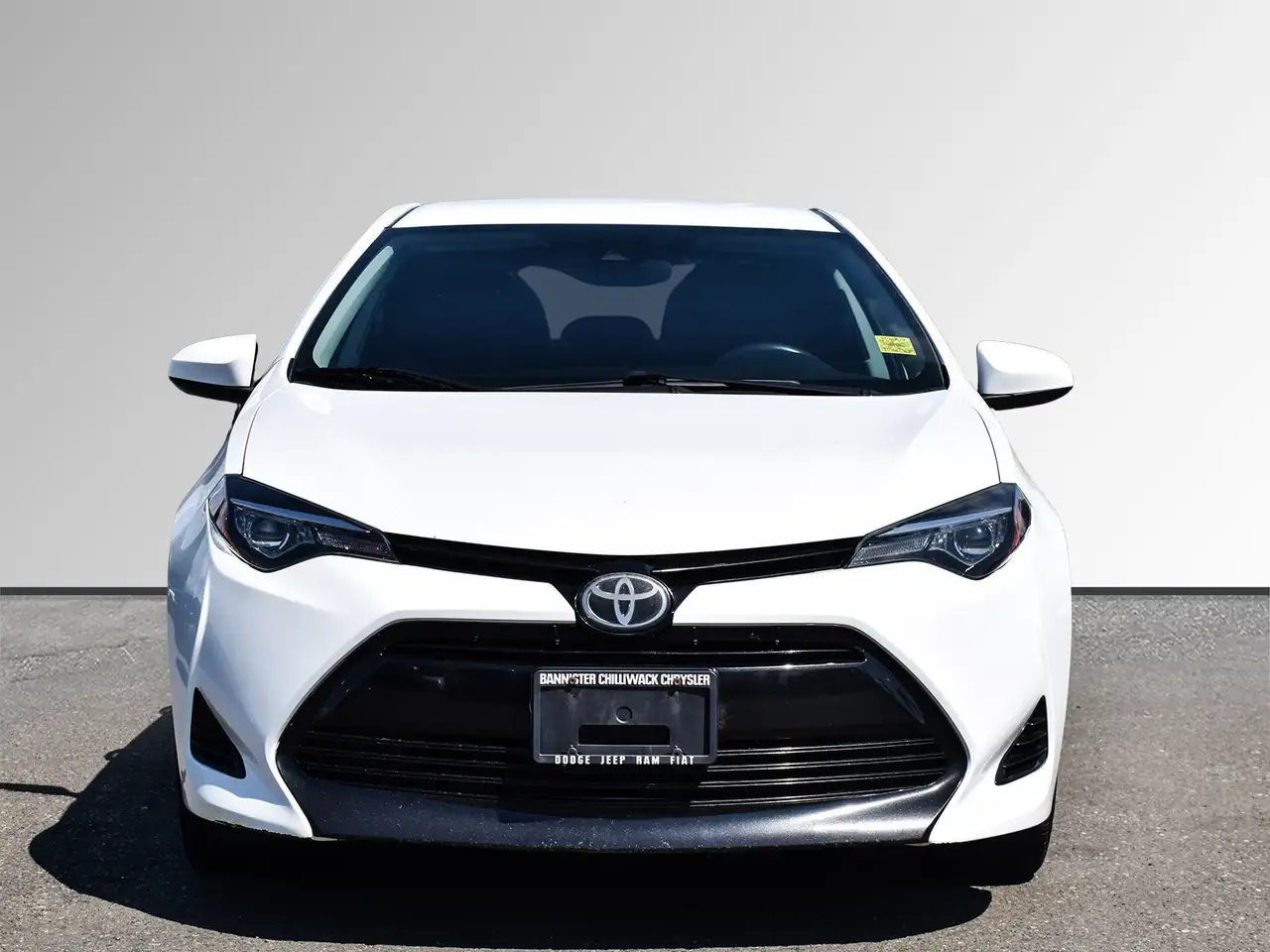 Toyota Corolla снимка Toyota Corolla