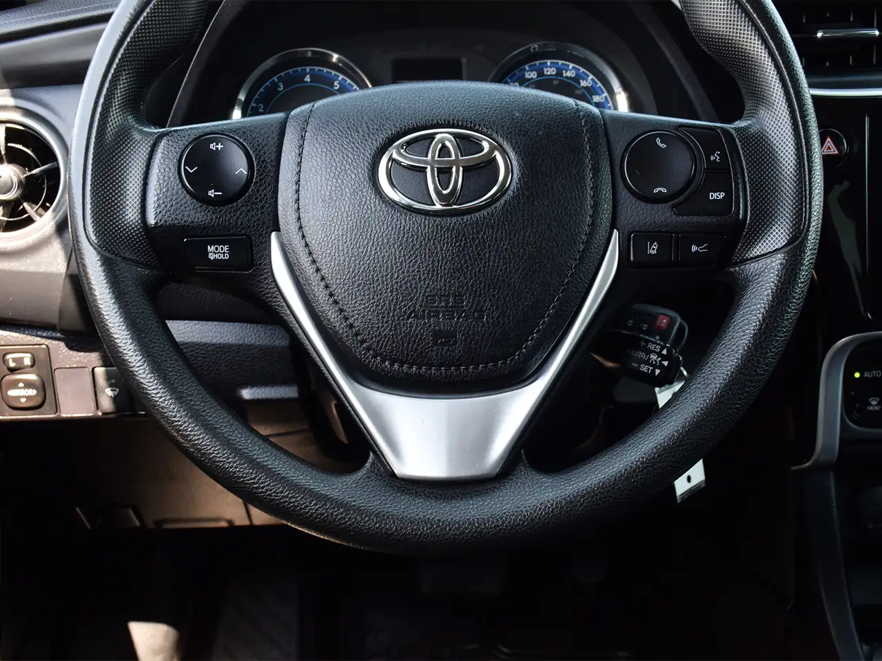 Toyota Corolla снимка Toyota Corolla