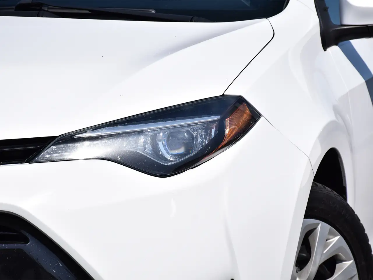 Toyota Corolla снимка Toyota Corolla