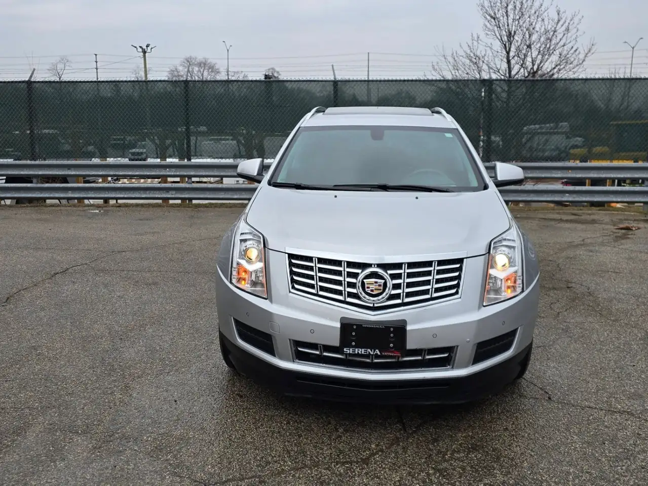 Cadillac SRX снимка Cadillac SRX