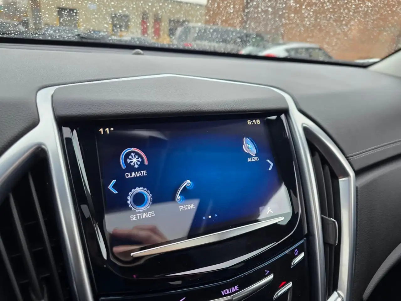 Cadillac SRX снимка Cadillac SRX