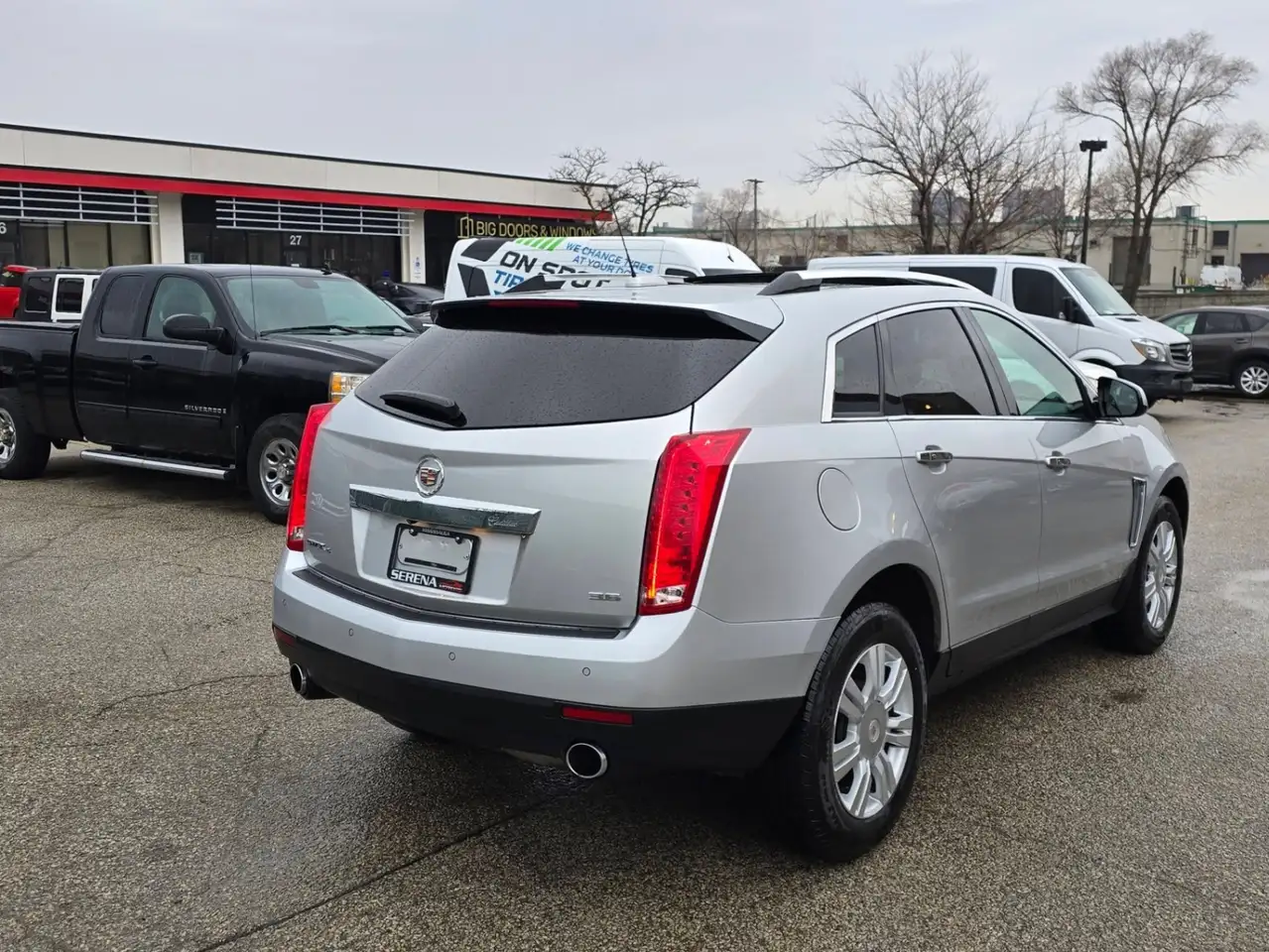 Cadillac SRX снимка Cadillac SRX