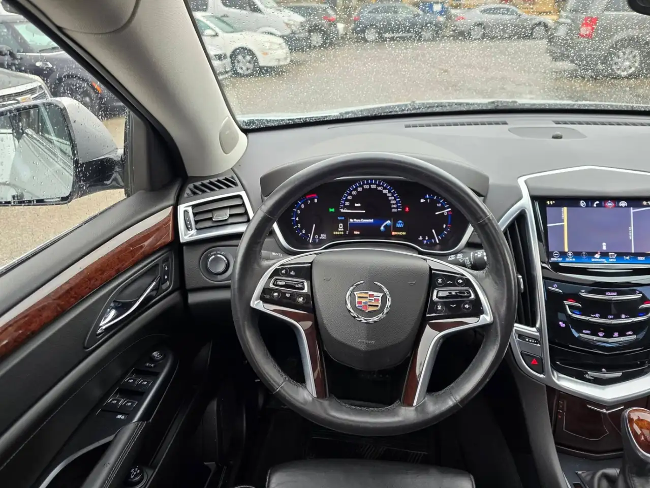Cadillac SRX снимка Cadillac SRX
