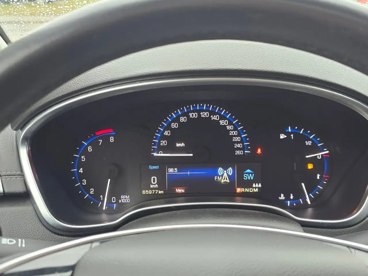 Cadillac SRX снимка Cadillac SRX
