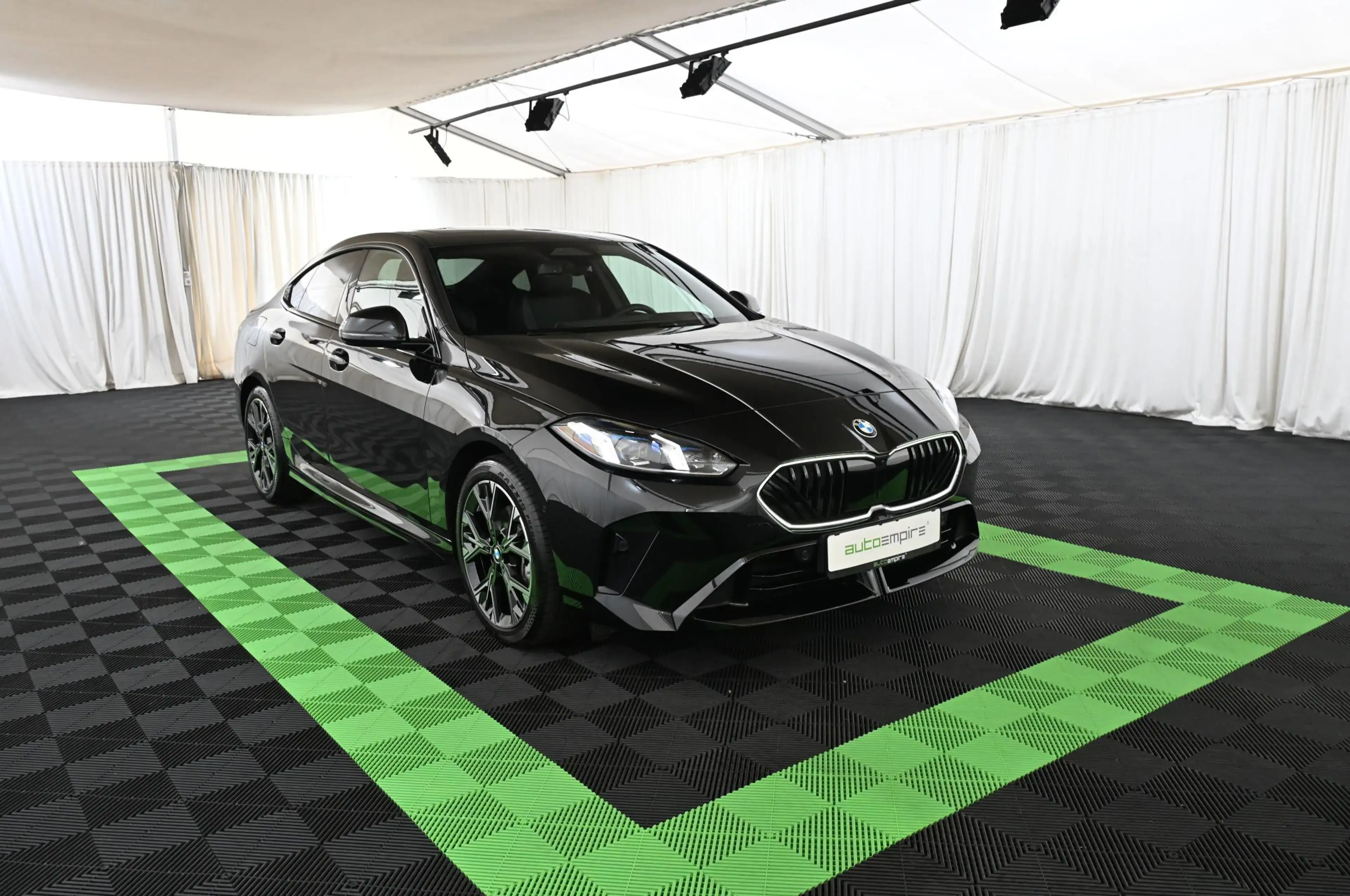 BMW 220 d GC M-Sport Innovations-Paket/Leder/Pano/18 — photo 4