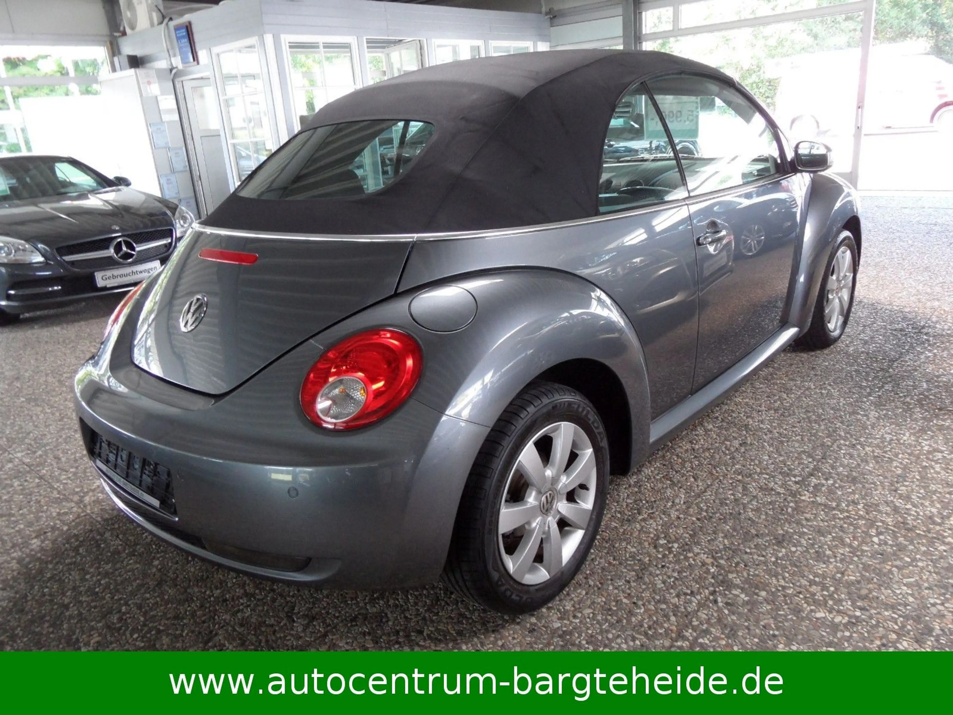 Volkswagen Beetle Cabriolet 1.6 nur 63.Tkm-2.HD-KLIMA — photo 8