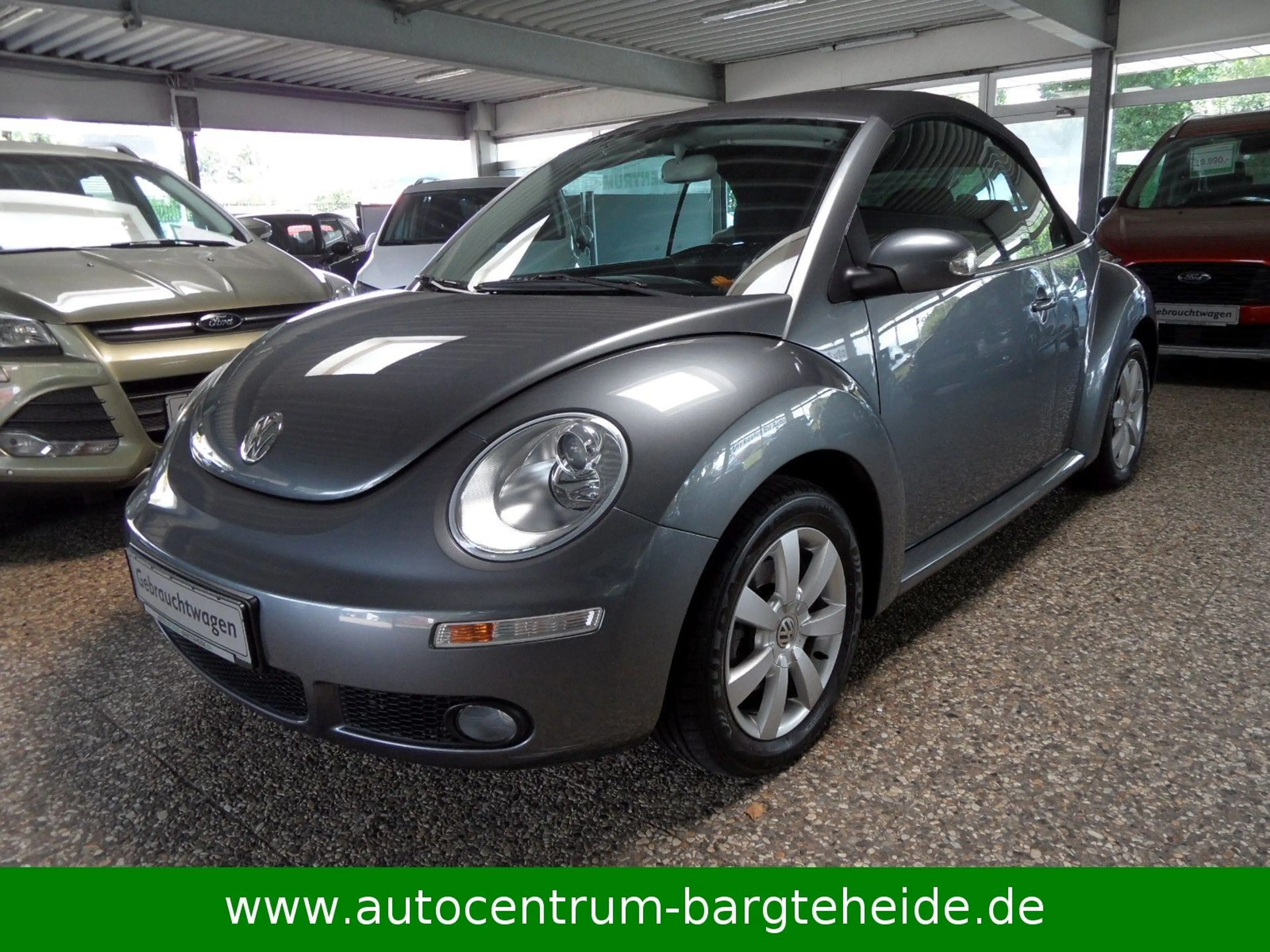 Volkswagen Beetle Cabriolet 1.6 nur 63.Tkm-2.HD-KLIMA — photo 2