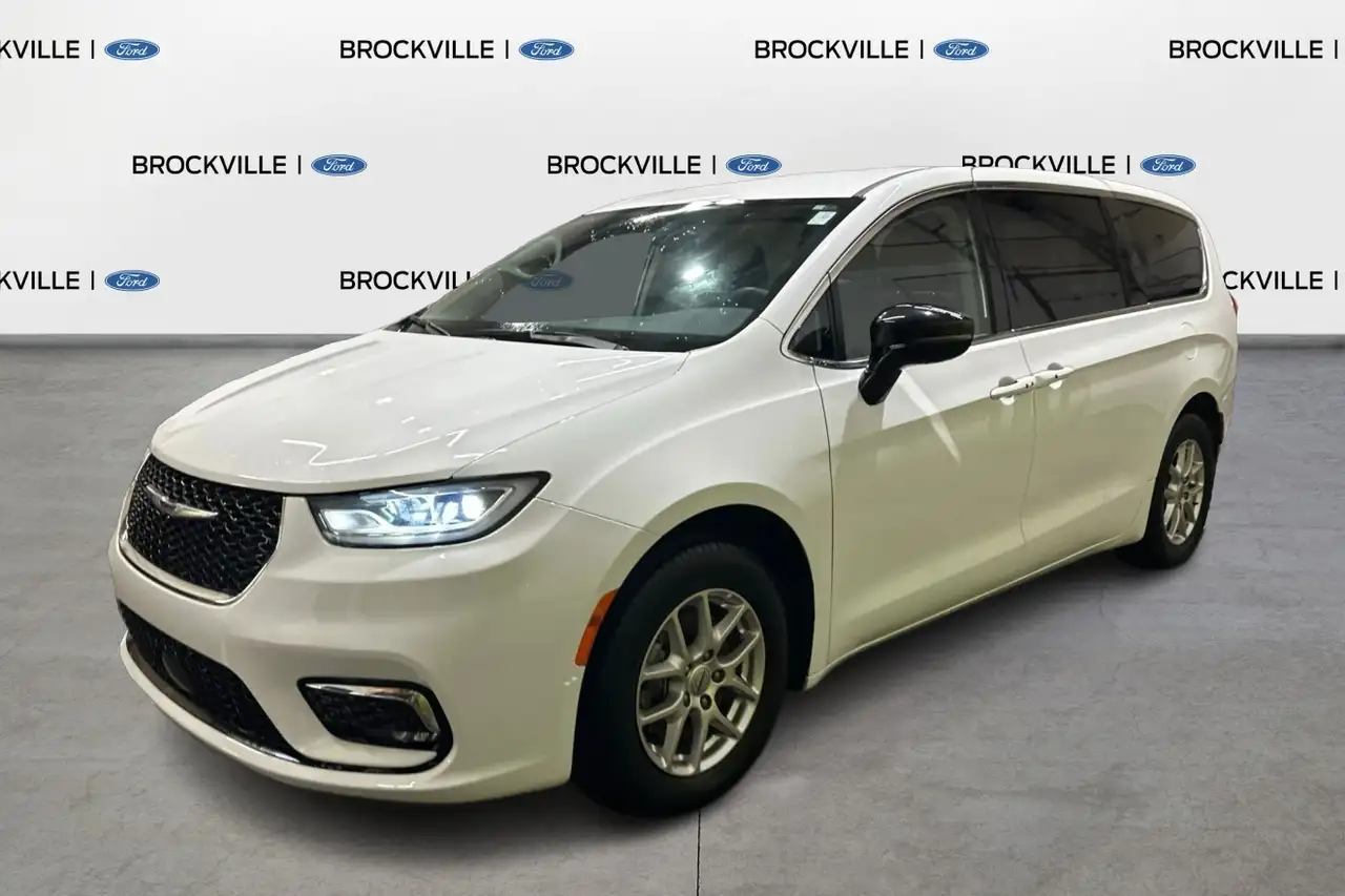 Chrysler Pacifica снимка Chrysler Pacifica