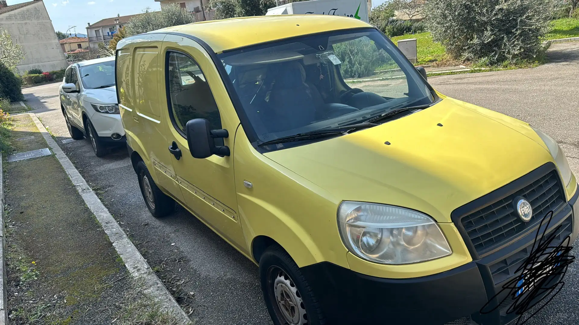 Fiat Doblo 1.4 16v metano Žlutá - 1