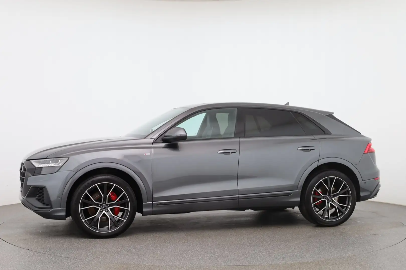 Audi Q8 50 TDI quattro Grau - 2