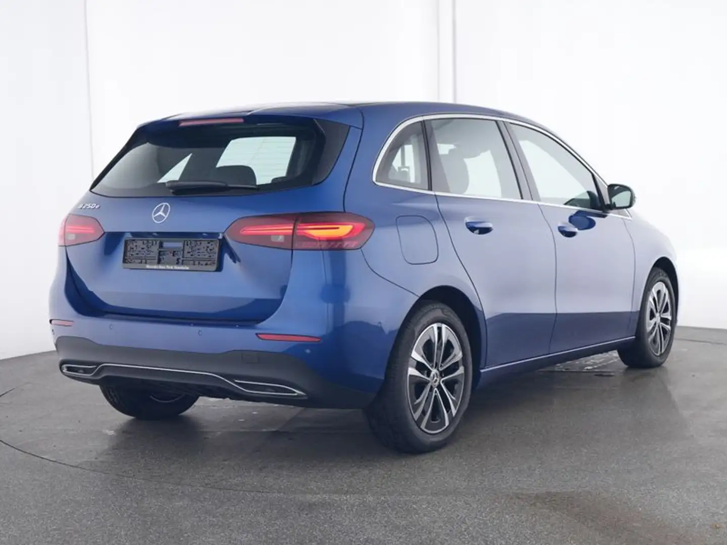 Mercedes-Benz B 250 e Face Lift Plug-In Hybride | Trekhaak | Ledkoplam Blauw - 2