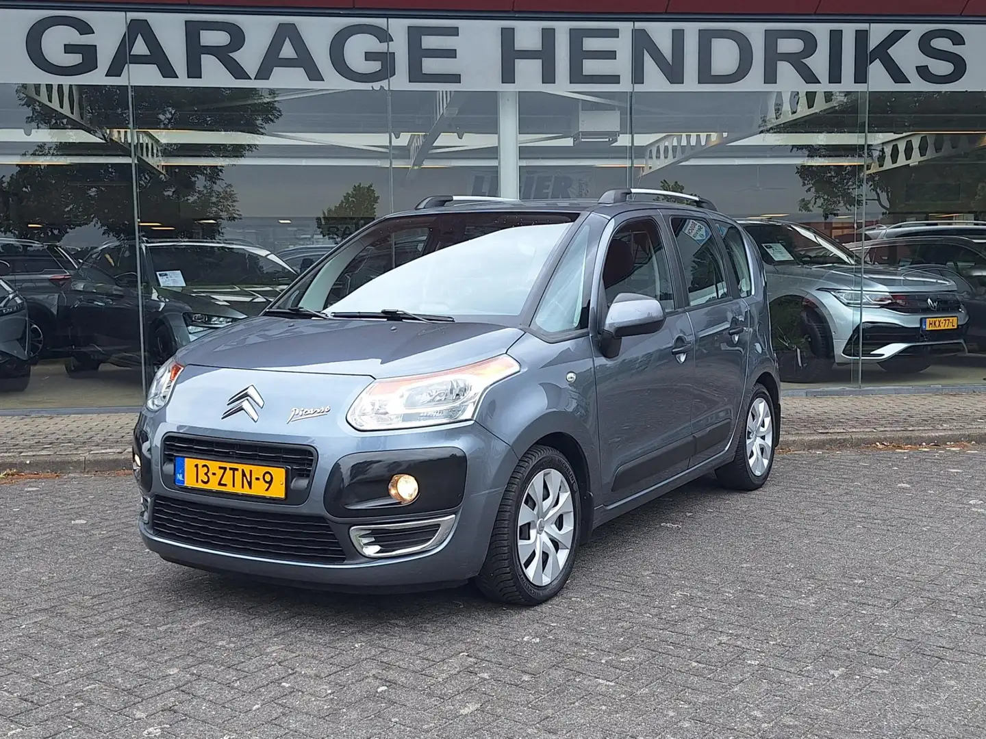 Citroen C3 Picasso 1.6 VTi Tendance Automaat | Trekhaak | 1e eiegnaar Gris - 1
